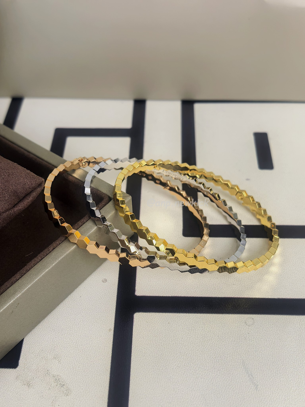 Chaumet Bracelet (1) - www.newkick.org Chaumet Bracelet (1) - www.newkick.org
