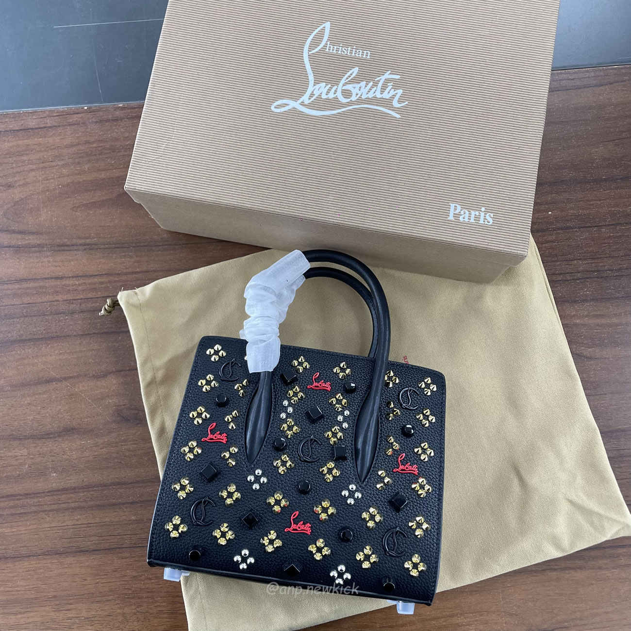Christian Louboutin Black Red Leather Mini Studded Paloma Tote (2) - www.newkick.org Christian Louboutin Black Red Leather Mini Studded Paloma Tote (2) - www.newkick.org