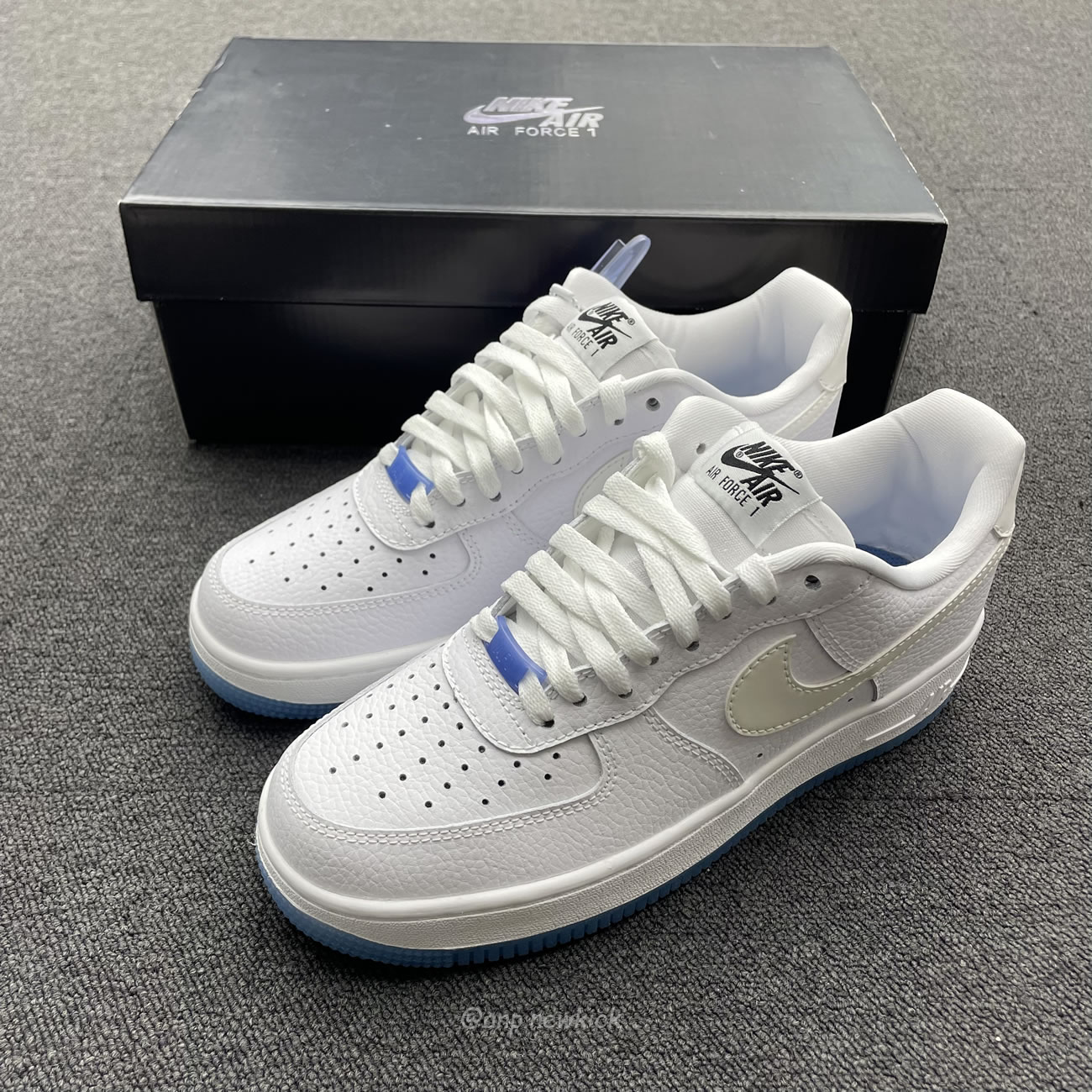 Nike Air Force 1 Low Uv Reactive Swoosh (womens) Da8301 101 (14) - www.newkick.org Nike Air Force 1 Low Uv Reactive Swoosh (womens) Da8301 101 (14) - www.newkick.org