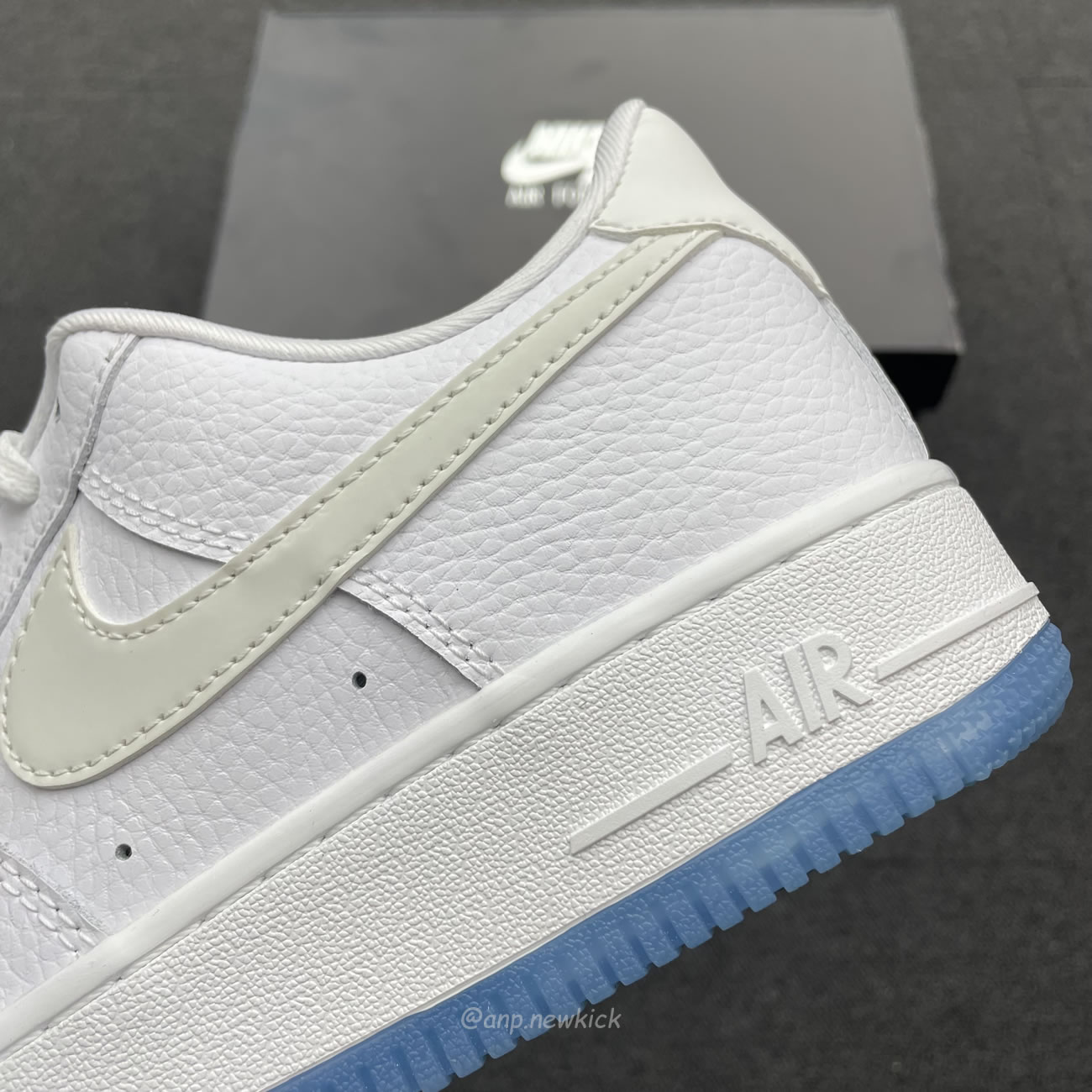 Nike Air Force 1 Low Uv Reactive Swoosh (womens) Da8301 101 (6) - www.newkick.org Nike Air Force 1 Low Uv Reactive Swoosh (womens) Da8301 101 (6) - www.newkick.org