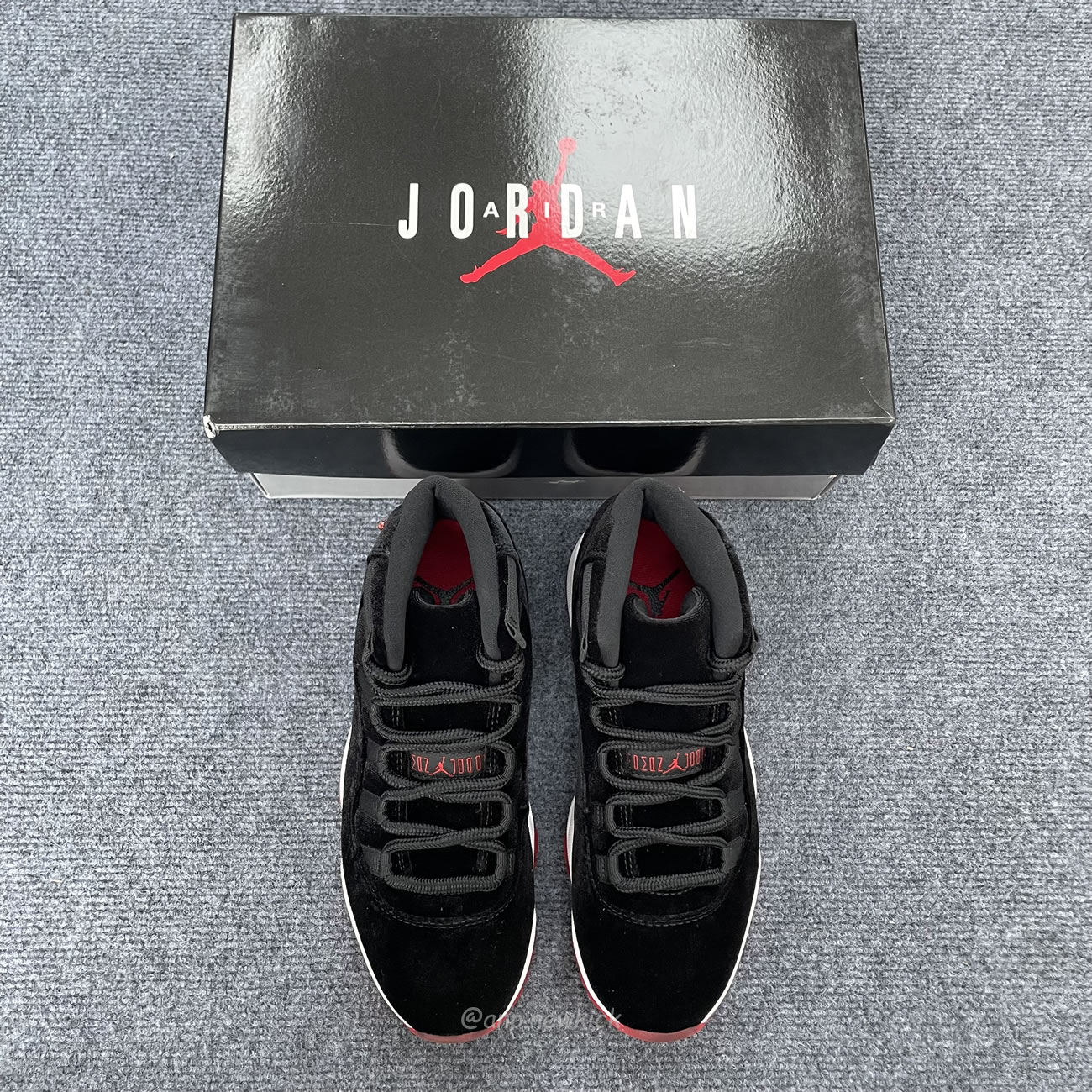 Air Jordan 11 Bred Velvet Arrives Db5457 061 (4) - www.newkick.org Air Jordan 11 Bred Velvet Arrives Db5457 061 (4) - www.newkick.org