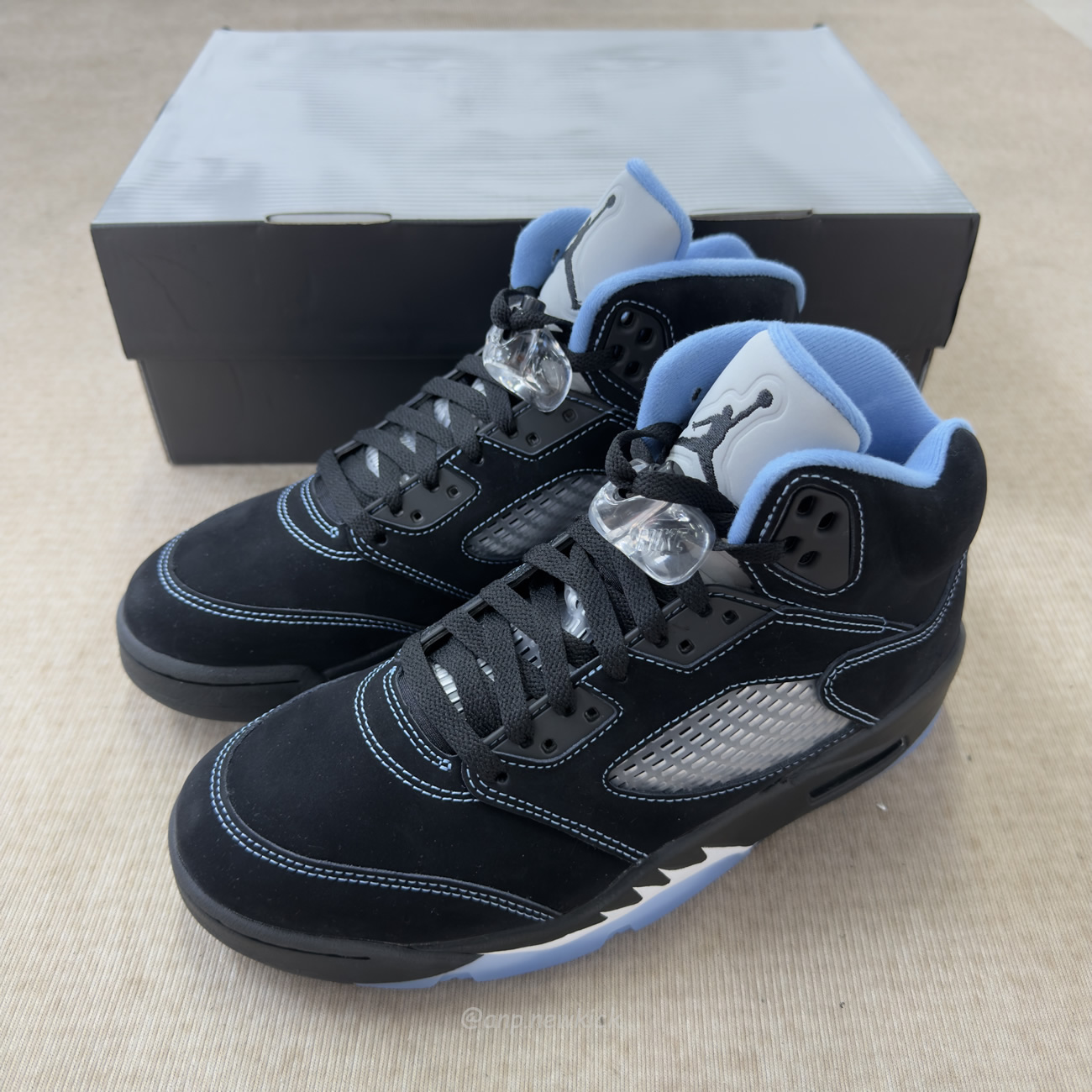 Air Jordan 5 Retro Black University Blue 2026 Dd0587 008 (4) - www.newkick.org Air Jordan 5 Retro Black University Blue 2026 Dd0587 008 (4) - www.newkick.org