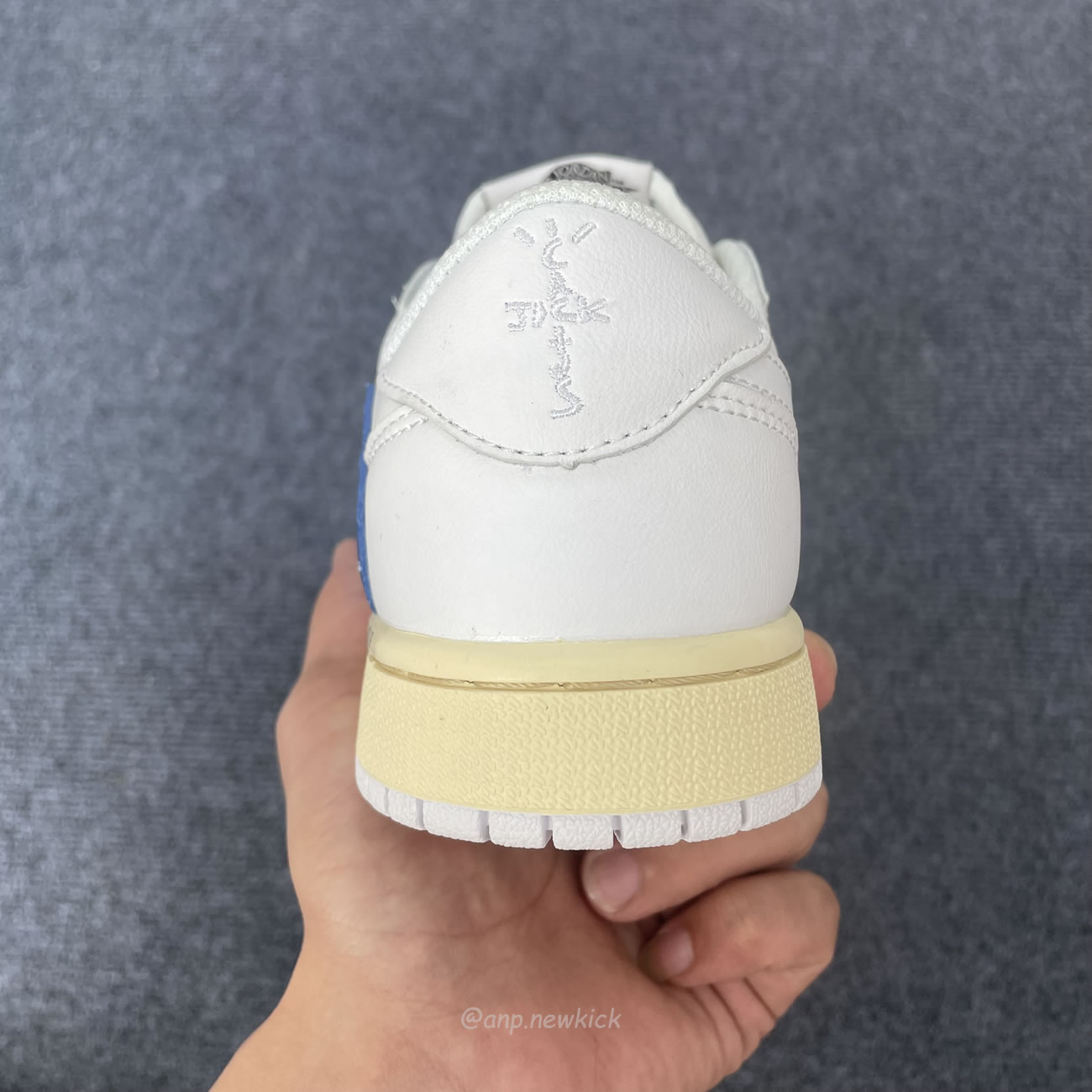 Travis Scott X Fragment Design X Air Jordan 1 Low White Blue Dh68369 186 (6) - www.newkick.org Travis Scott X Fragment Design X Air Jordan 1 Low White Blue Dh68369 186 (6) - www.newkick.org