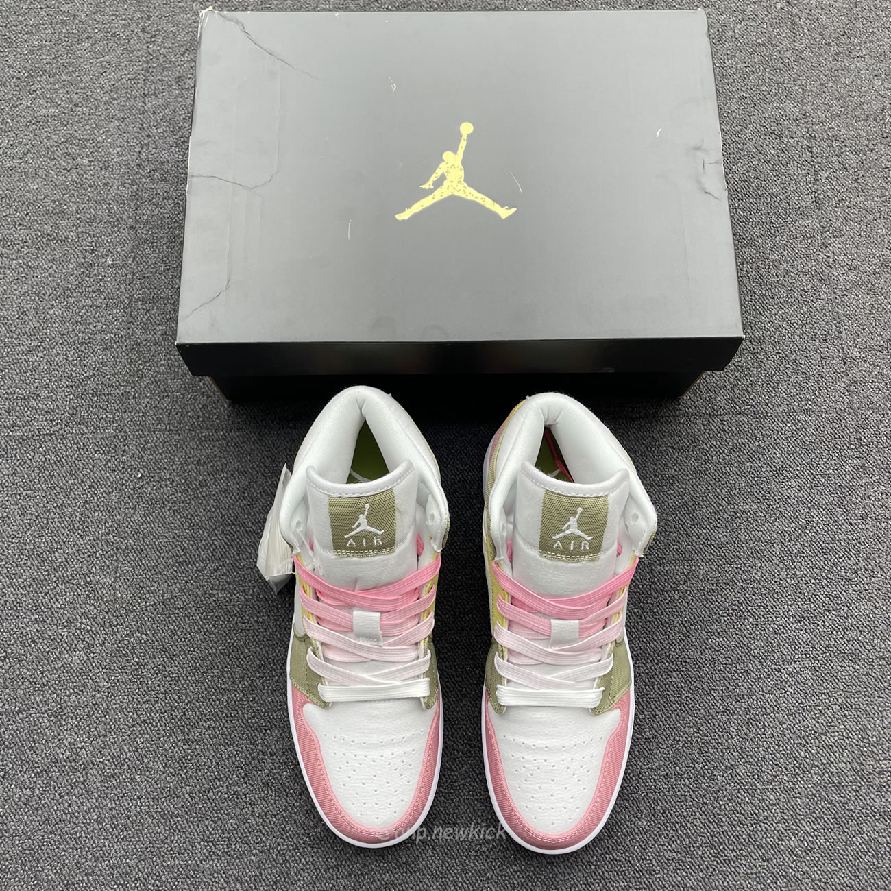 Air Jordan 1 Mid Se Pastel Vivid Green Grind Dj0338 100 (2) - www.newkick.org Air Jordan 1 Mid Se Pastel Vivid Green Grind Dj0338 100 (2) - www.newkick.org