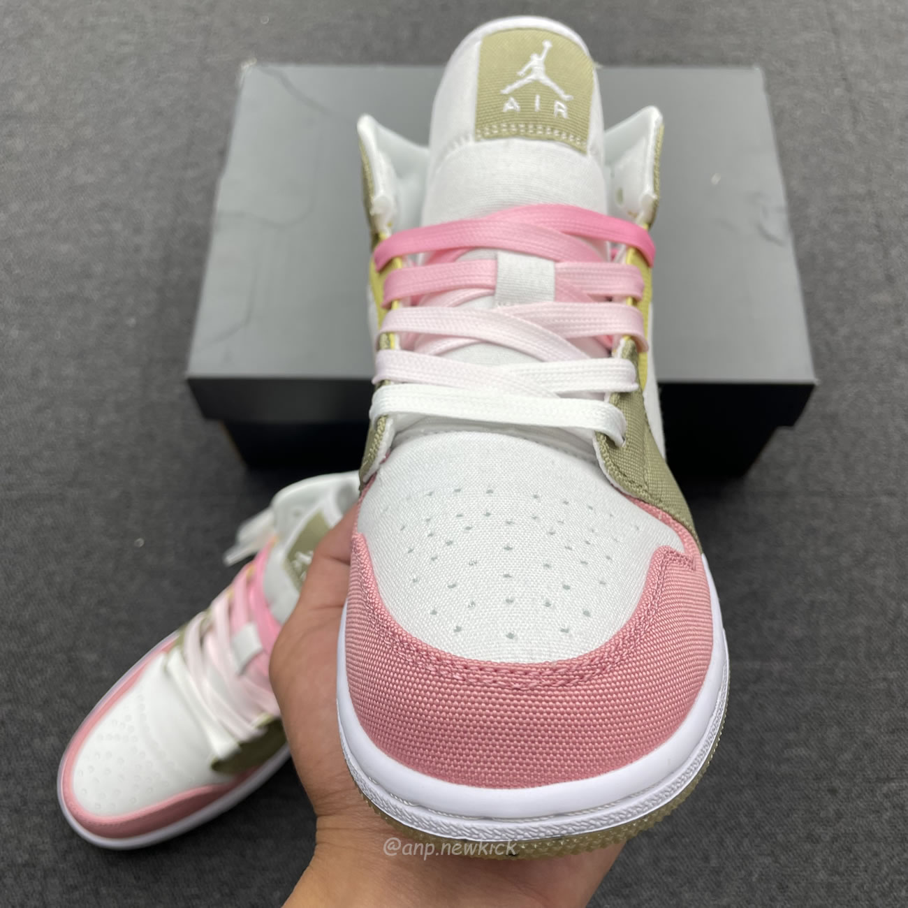 Air Jordan 1 Mid Se Pastel Vivid Green Grind Dj0338 100 (7) - www.newkick.org Air Jordan 1 Mid Se Pastel Vivid Green Grind Dj0338 100 (7) - www.newkick.org