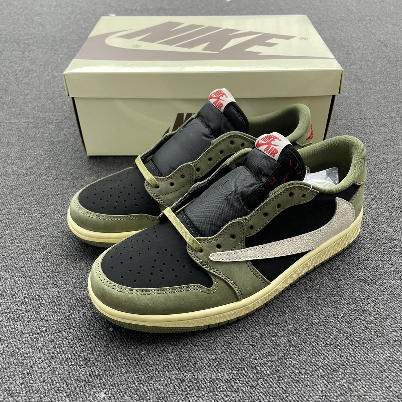 Travis Scott X Nike Air Jordan 1 Retro Low Og Sp Black Olive Dm7866 002 (16) - www.newkick.org Travis Scott X Nike Air Jordan 1 Retro Low Og Sp Black Olive Dm7866 002 (16) - www.newkick.org