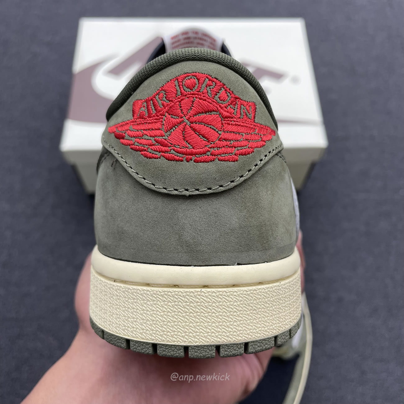 Travis Scott X Nike Air Jordan 1 Retro Low Og Sp Black Olive Dm7866 002 (2) - www.newkick.org Travis Scott X Nike Air Jordan 1 Retro Low Og Sp Black Olive Dm7866 002 (2) - www.newkick.org