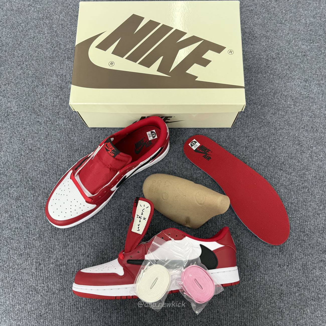 Air Jordan 1 Retro Low Og Sp Travis Scott Red Dm7866 101 (2) - www.newkick.org Air Jordan 1 Retro Low Og Sp Travis Scott Red Dm7866 101 (2) - www.newkick.org