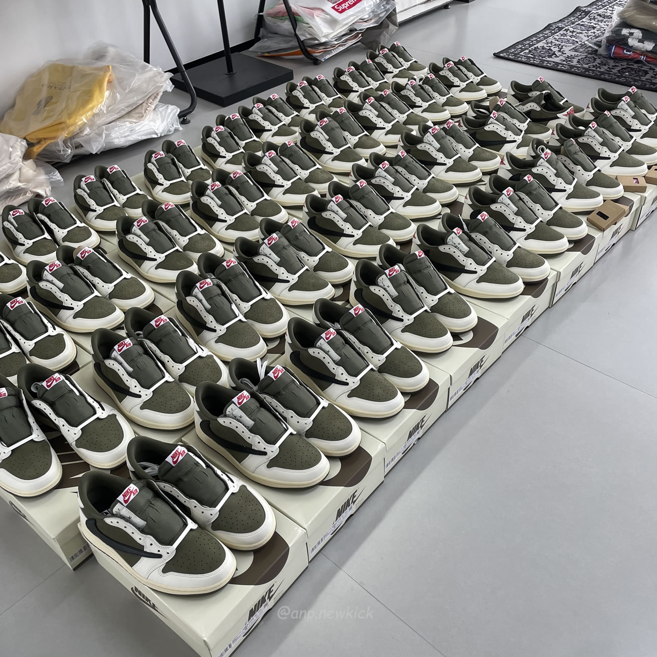 Travis Scott X Air Jordan 1 Low Og Sp Medium Olive Dm7866 200 (10) - www.newkick.org Travis Scott X Air Jordan 1 Low Og Sp Medium Olive Dm7866 200 (10) - www.newkick.org