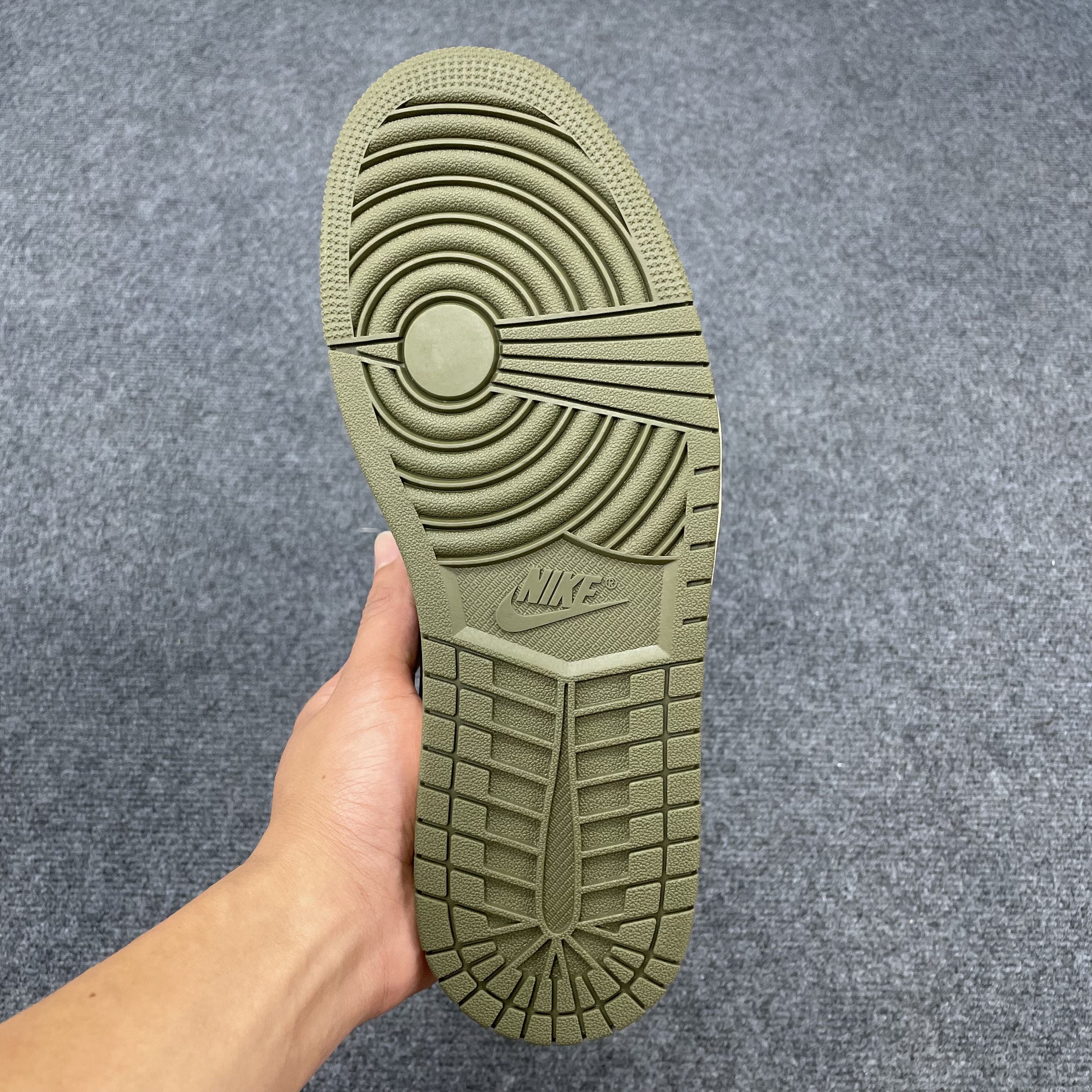 Travis Scott X Air Jordan 1 Low Og Sp Medium Olive Dm7866 200 (31) - www.newkick.org Travis Scott X Air Jordan 1 Low Og Sp Medium Olive Dm7866 200 (31) - www.newkick.org