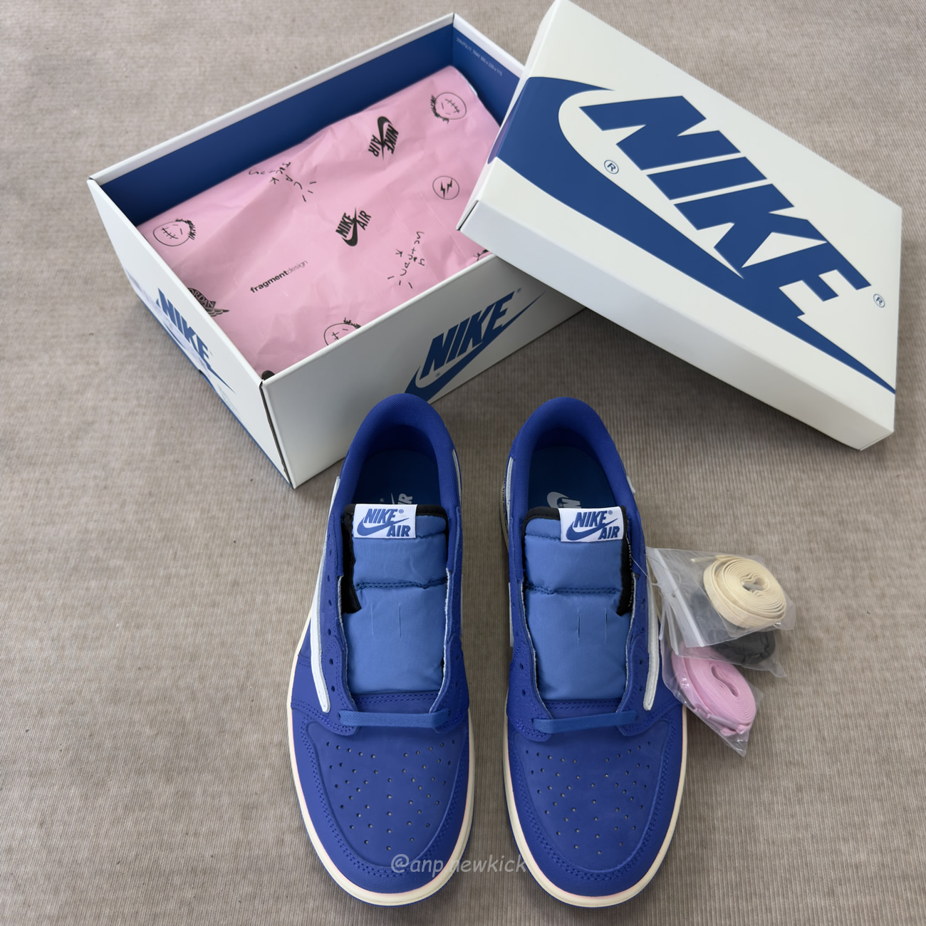 Air Jordan 1 Retro Low Og Sp Travis Scott X Fragment Blue Dm7866 400 (3) - www.newkick.org Air Jordan 1 Retro Low Og Sp Travis Scott X Fragment Blue Dm7866 400 (3) - www.newkick.org