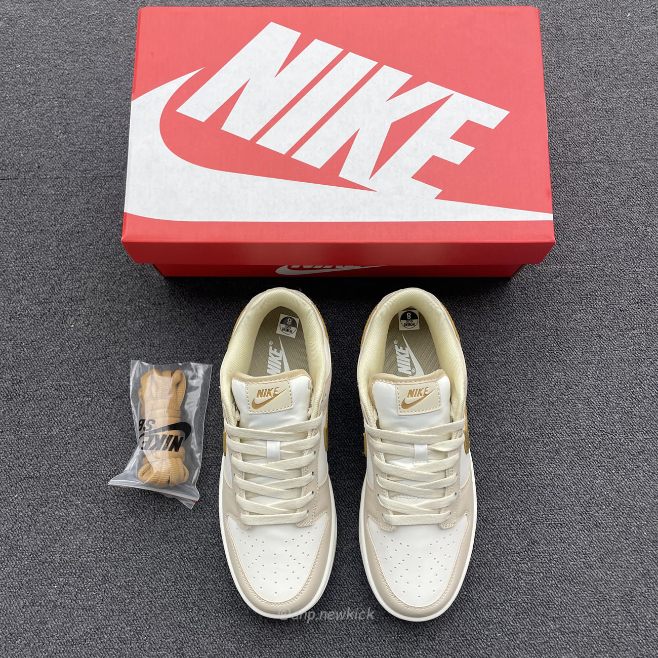 Nike Dunk Low Gold Swoosh Dx5930 001 (5) - www.newkick.org Nike Dunk Low Gold Swoosh Dx5930 001 (5) - www.newkick.org