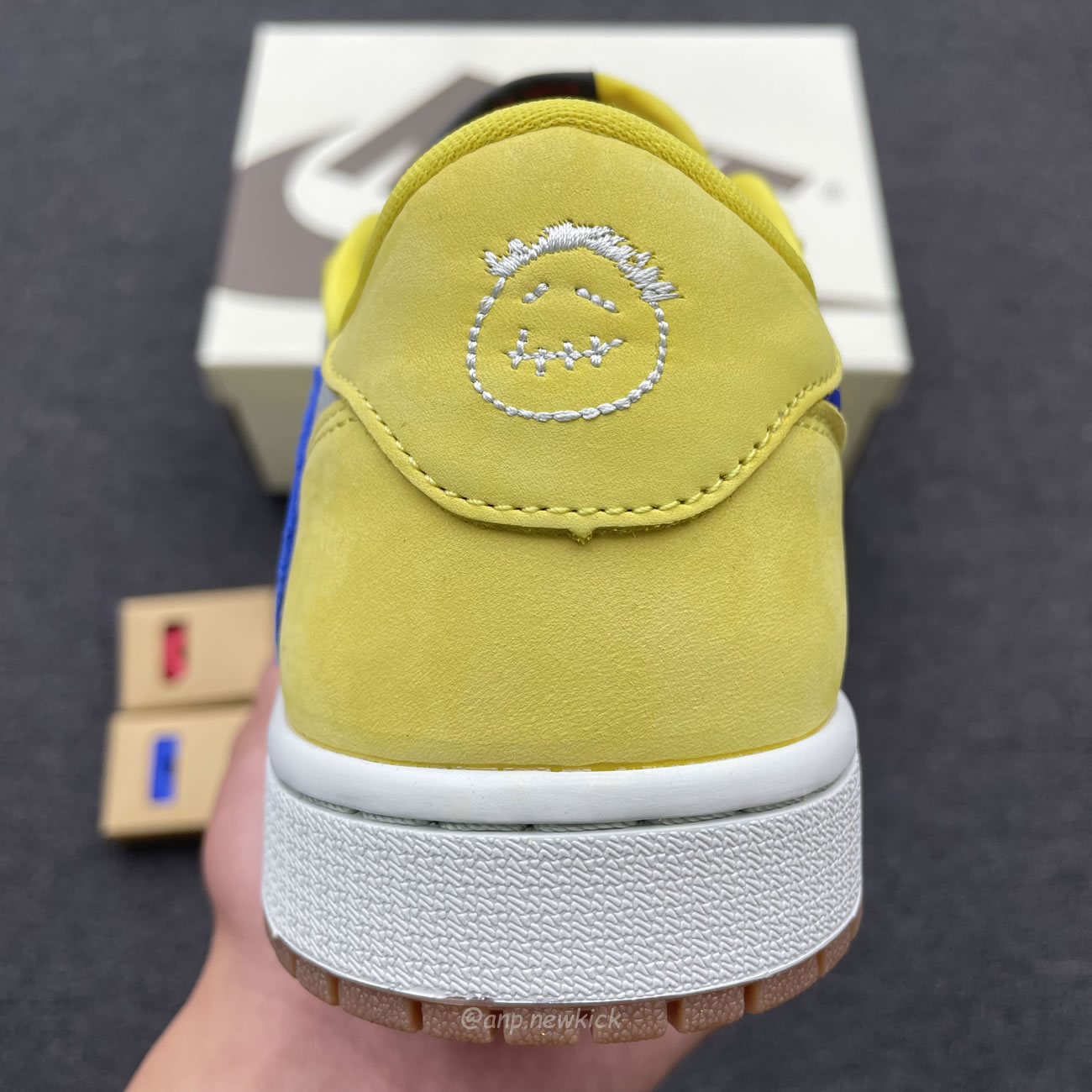 Travis Scott X Nike Air Jordan 1 Retro Low Og Sp Canary Dz4137 700 (11) - www.newkick.vip Travis Scott X Nike Air Jordan 1 Retro Low Og Sp Canary Dz4137 700 (11) - www.newkick.vip
