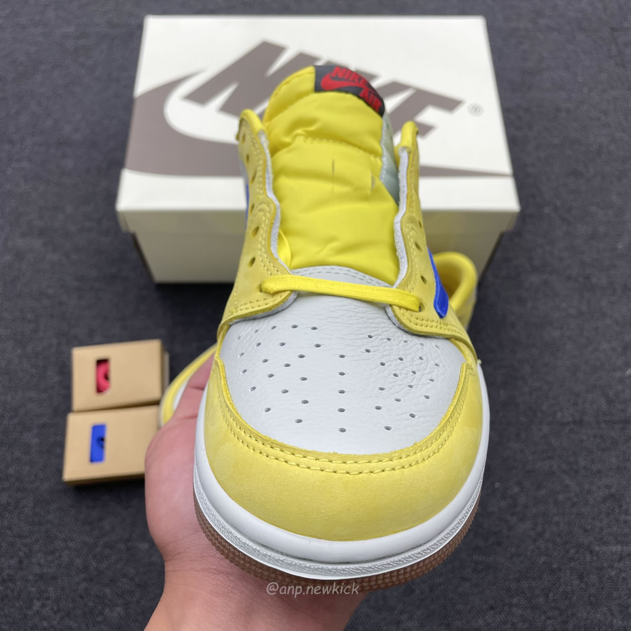 Travis Scott X Nike Air Jordan 1 Retro Low Og Sp Canary Dz4137 700 (16) - www.newkick.vip Travis Scott X Nike Air Jordan 1 Retro Low Og Sp Canary Dz4137 700 (16) - www.newkick.vip