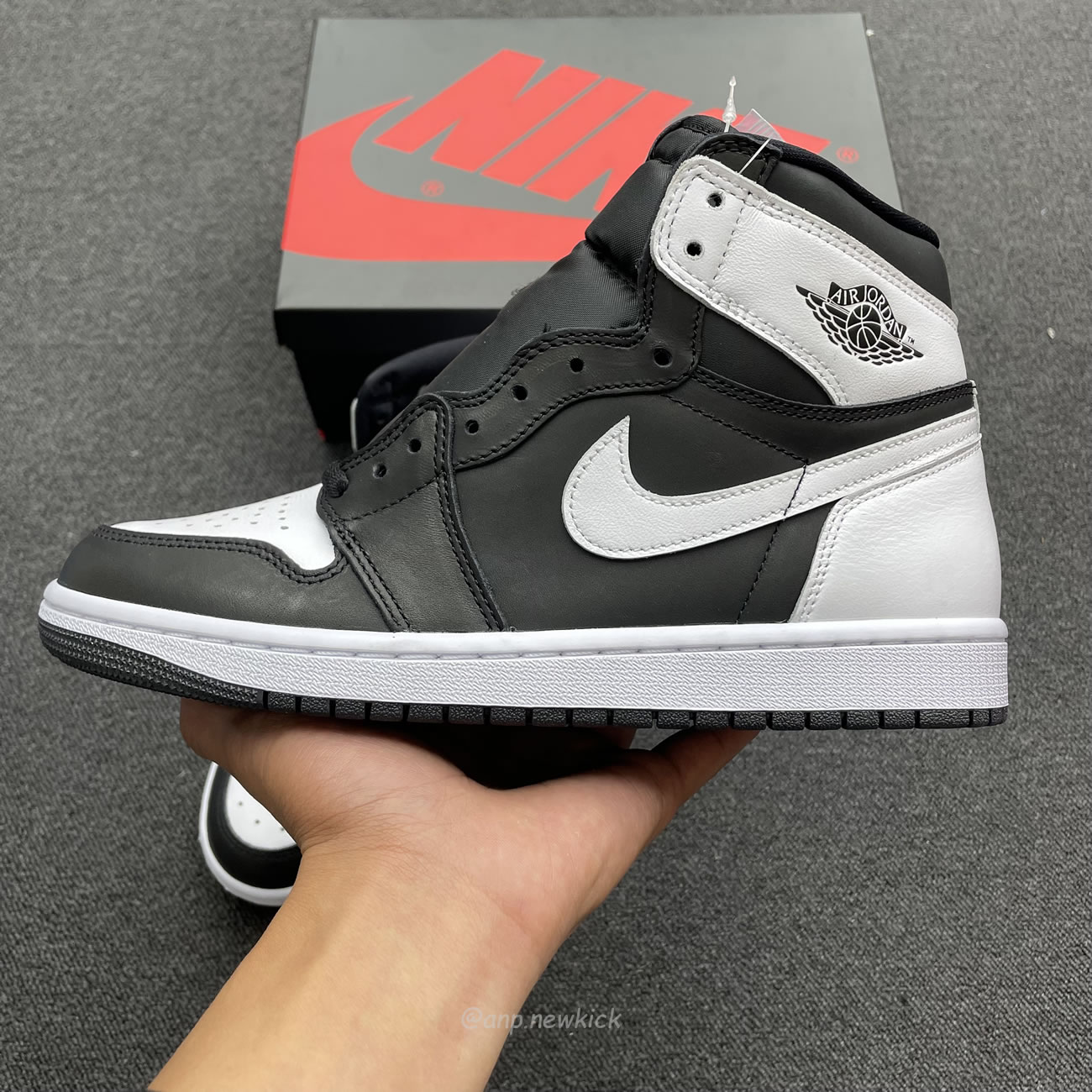 Air Jordan 1 Retro High Og Black White Dz5485 010 (8) - www.newkick.vip Air Jordan 1 Retro High Og Black White Dz5485 010 (8) - www.newkick.vip