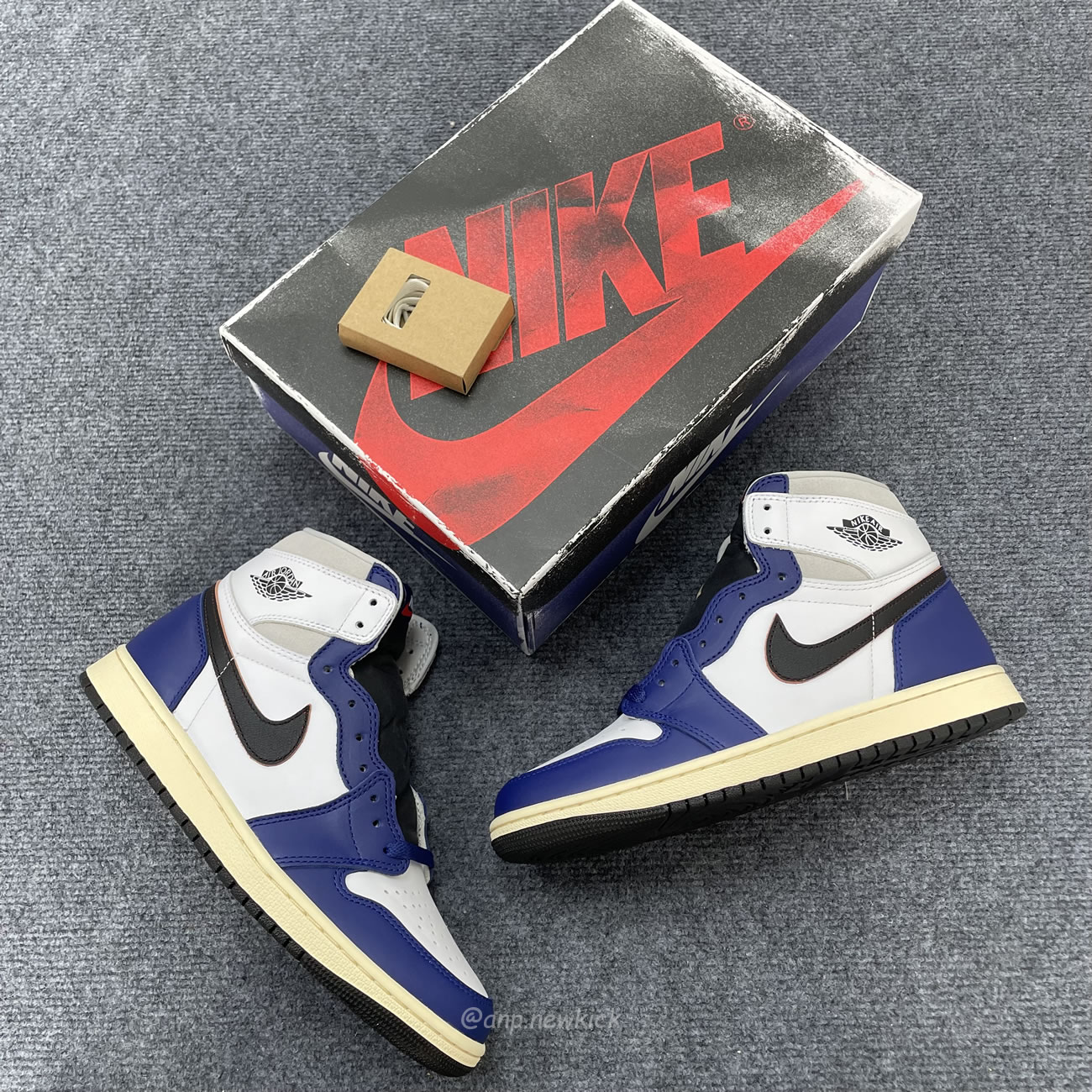 Air Jordan 1 Retro High Og Rare Air Dz5485 100 (3) - www.newkick.org Air Jordan 1 Retro High Og Rare Air Dz5485 100 (3) - www.newkick.org