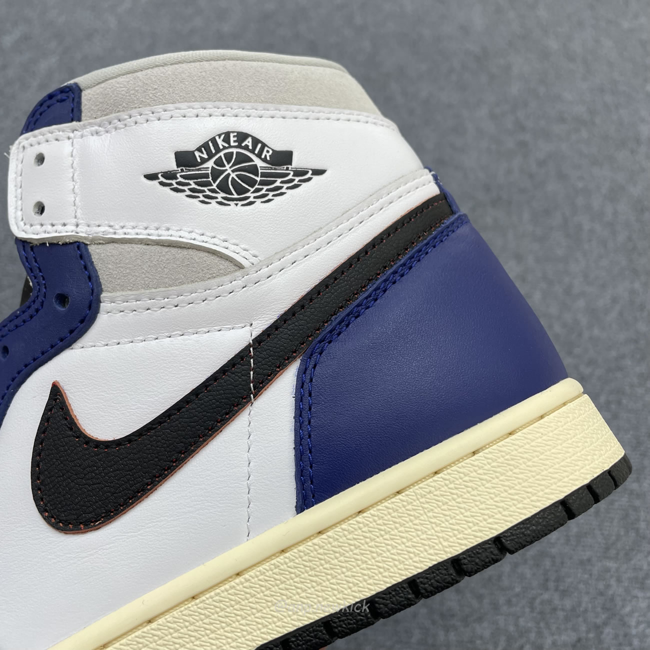 Air Jordan 1 Retro High Og Rare Air Dz5485 100 (8) - www.newkick.org Air Jordan 1 Retro High Og Rare Air Dz5485 100 (8) - www.newkick.org