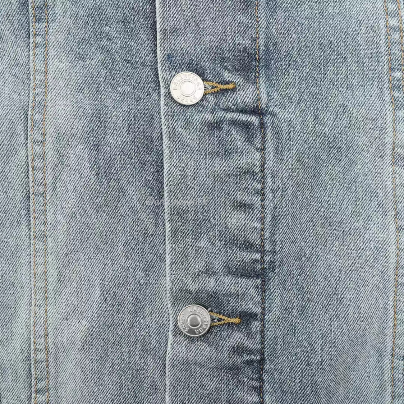 Balenciaga Retro Denim Jacket (4) - www.newkick.org Balenciaga Retro Denim Jacket (4) - www.newkick.org