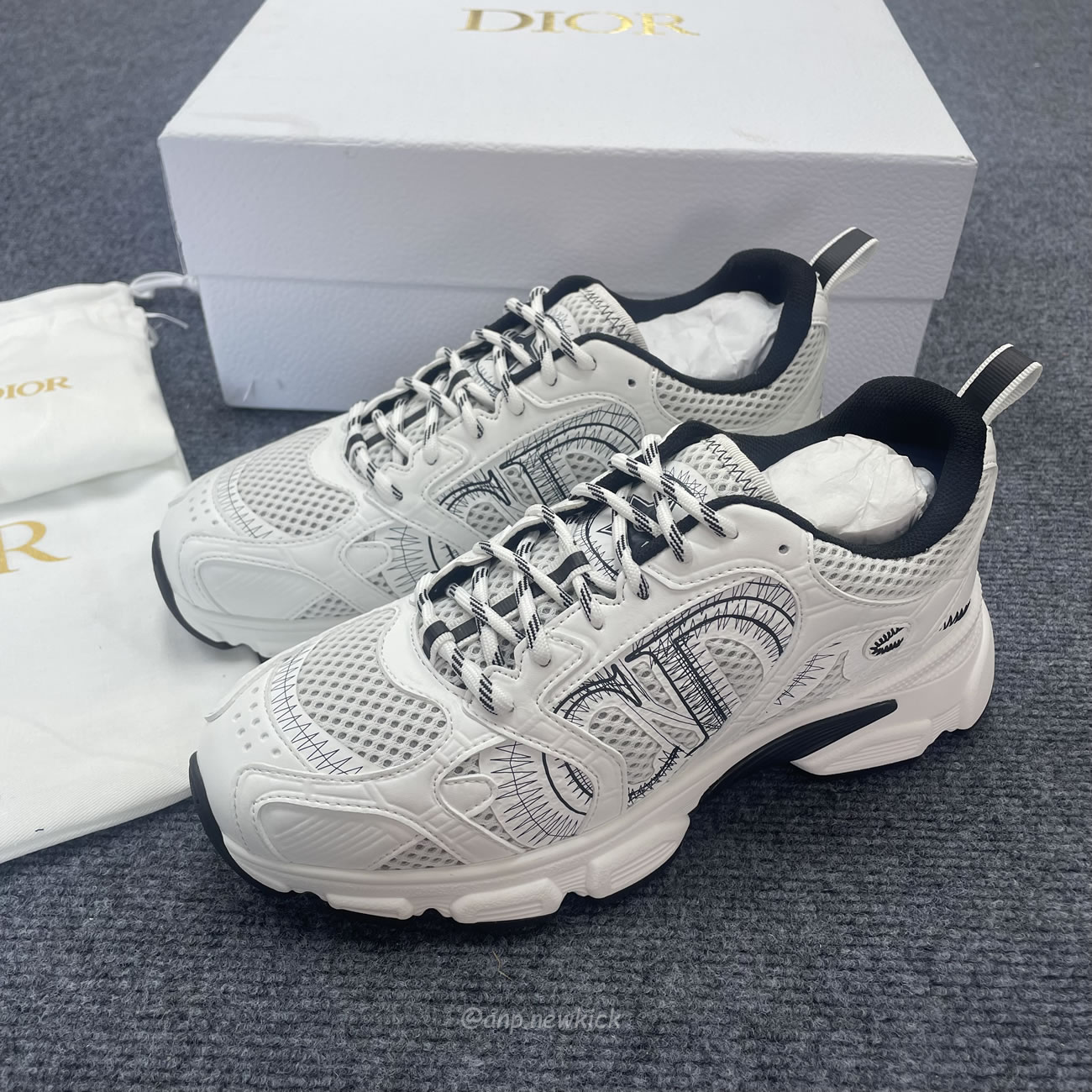 Dior Chrono Sneaker Mesh With White Black 19w White (7) - www.newkick.org Dior Chrono Sneaker Mesh With White Black 19w White (7) - www.newkick.org