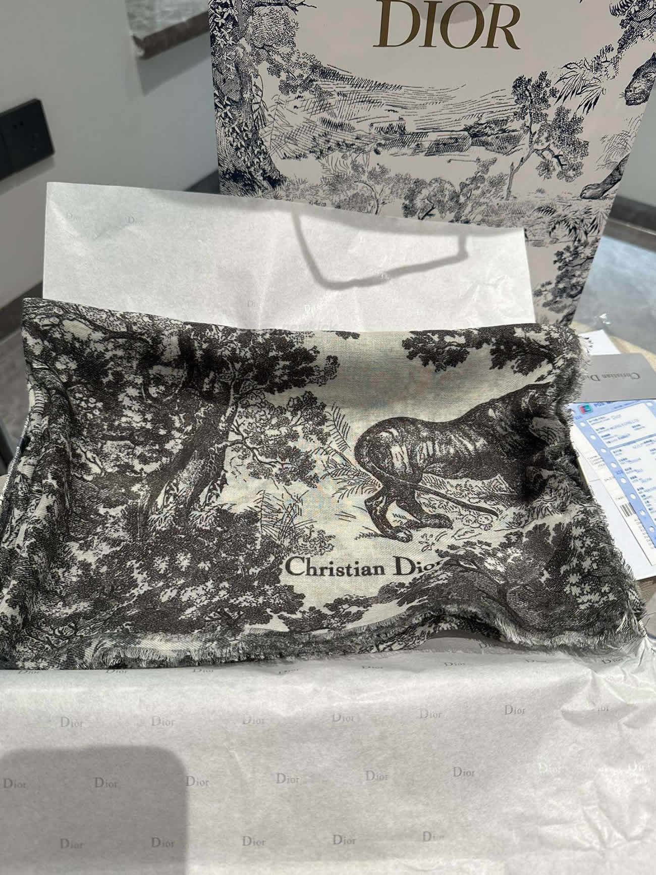 Dior Printed Shawl Cashmere Fabrics Sauvage Ruyi Print 140x180cm (12) - www.newkick.org Dior Printed Shawl Cashmere Fabrics Sauvage Ruyi Print 140x180cm (12) - www.newkick.org