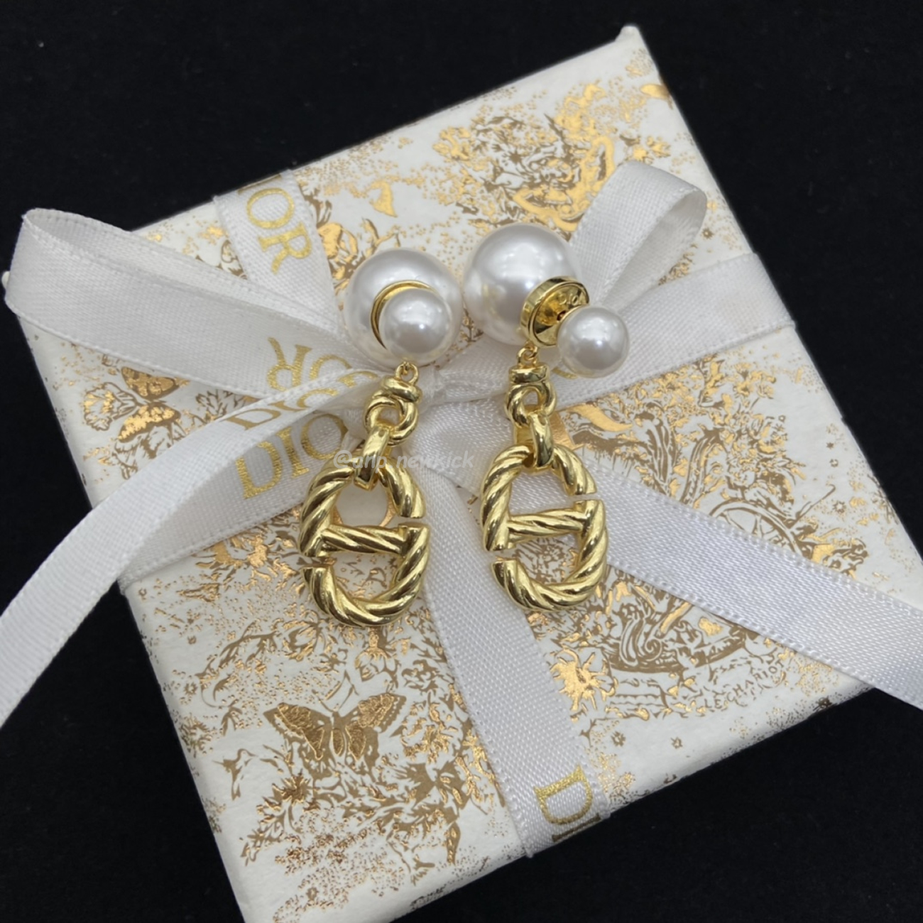 Dior Earring (3) - www.newkick.org Dior Earring (3) - www.newkick.org