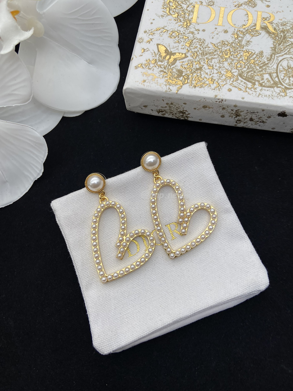 Dior Earrings (19) - www.newkick.org Dior Earrings (19) - www.newkick.org