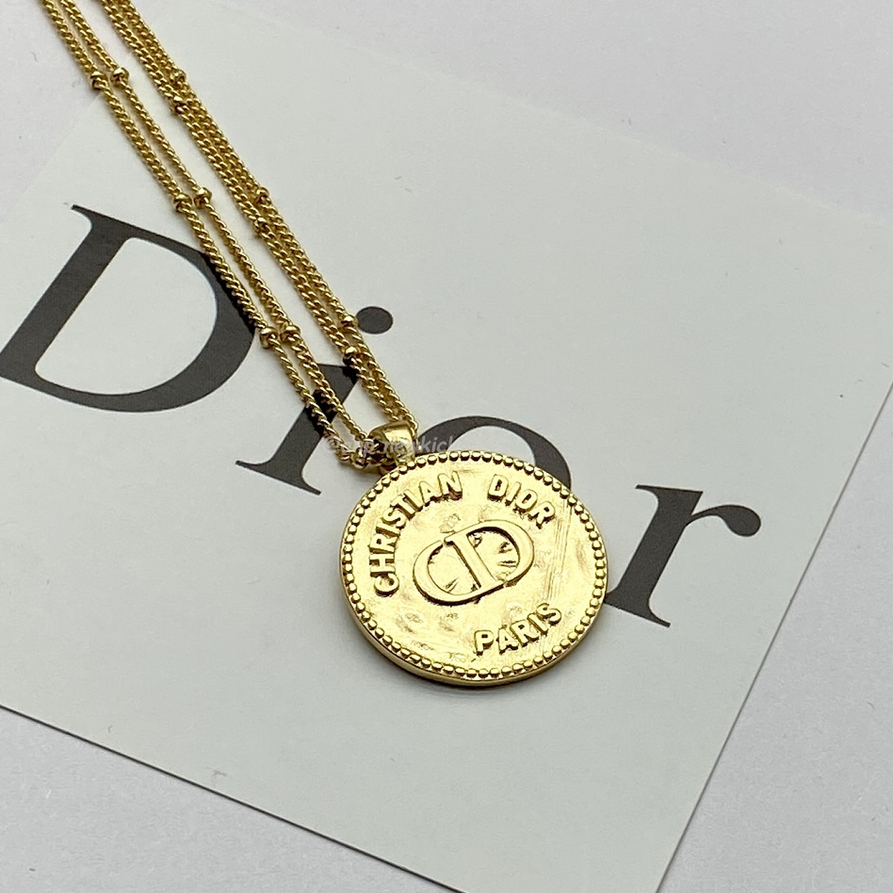 Dior Logo Charm Gold Necklace (5) - www.newkick.org Dior Logo Charm Gold Necklace (5) - www.newkick.org