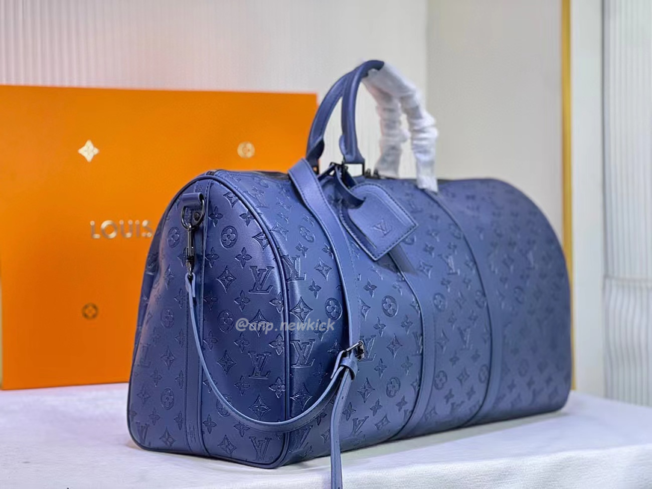 Louis Vuitton Keepall Bandouliere Monogram 50 Navy Duffel Bag (3) - www.newkick.org Louis Vuitton Keepall Bandouliere Monogram 50 Navy Duffel Bag (3) - www.newkick.org