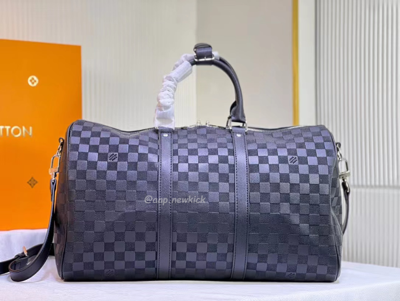 Louis Vuitton Keepall Bandouliere Monogram 50 Navy Duffel Bag (43) - www.newkick.org Louis Vuitton Keepall Bandouliere Monogram 50 Navy Duffel Bag (43) - www.newkick.org