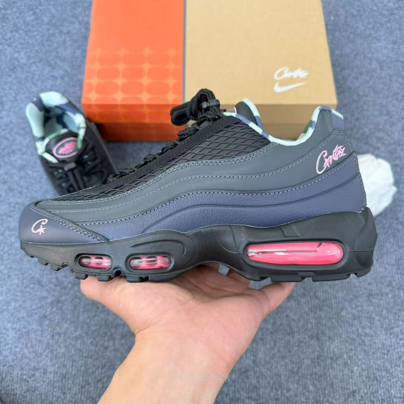 Nike Air Max 95 Sp Corteiz Pink Beam Fb2709 001 (5) - www.newkick.org Nike Air Max 95 Sp Corteiz Pink Beam Fb2709 001 (5) - www.newkick.org