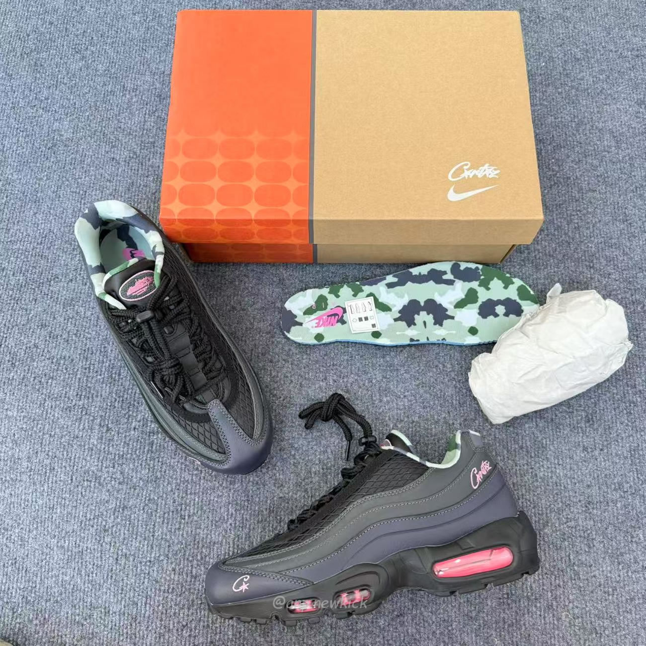 Nike Air Max 95 Sp Corteiz Pink Beam Fb2709 001 (9) - www.newkick.org Nike Air Max 95 Sp Corteiz Pink Beam Fb2709 001 (9) - www.newkick.org