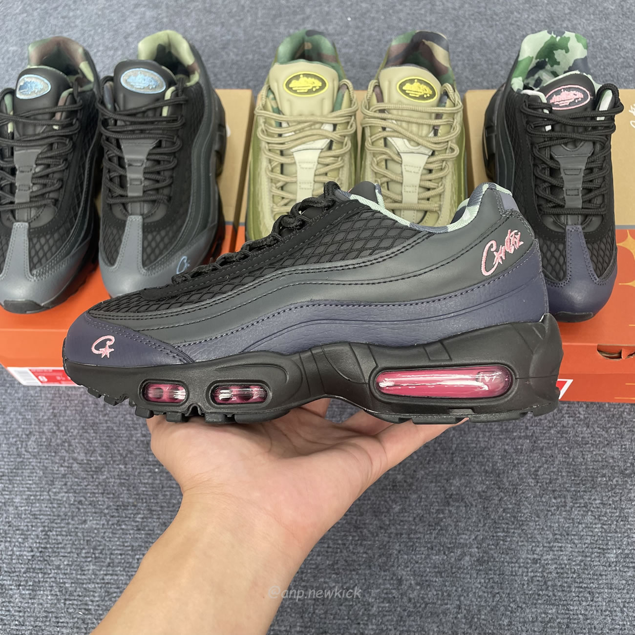 Nike Air Max 95 Sp Corteiz Pink Beam Fb2709 001 Gutta Green Fb2709 300 Aegean Storm Fb2709 002 (5) - www.newkick.org Nike Air Max 95 Sp Corteiz Pink Beam Fb2709 001 Gutta Green Fb2709 300 Aegean Storm Fb2709 002 (5) - www.newkick.org