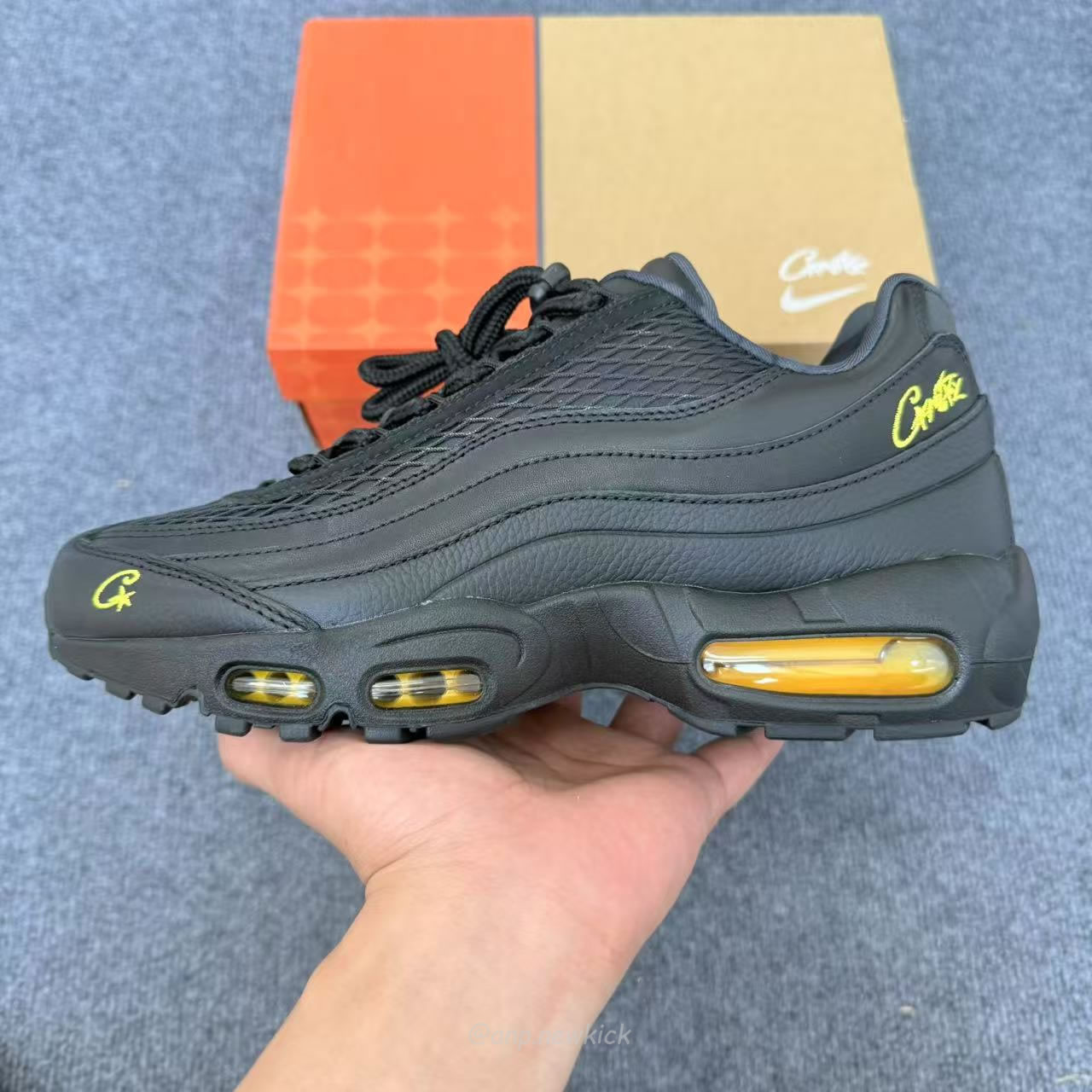 Nike Air Max 95 Corteiz Honey Black Fb2709 003 (7) - www.newkick.org Nike Air Max 95 Corteiz Honey Black Fb2709 003 (7) - www.newkick.org