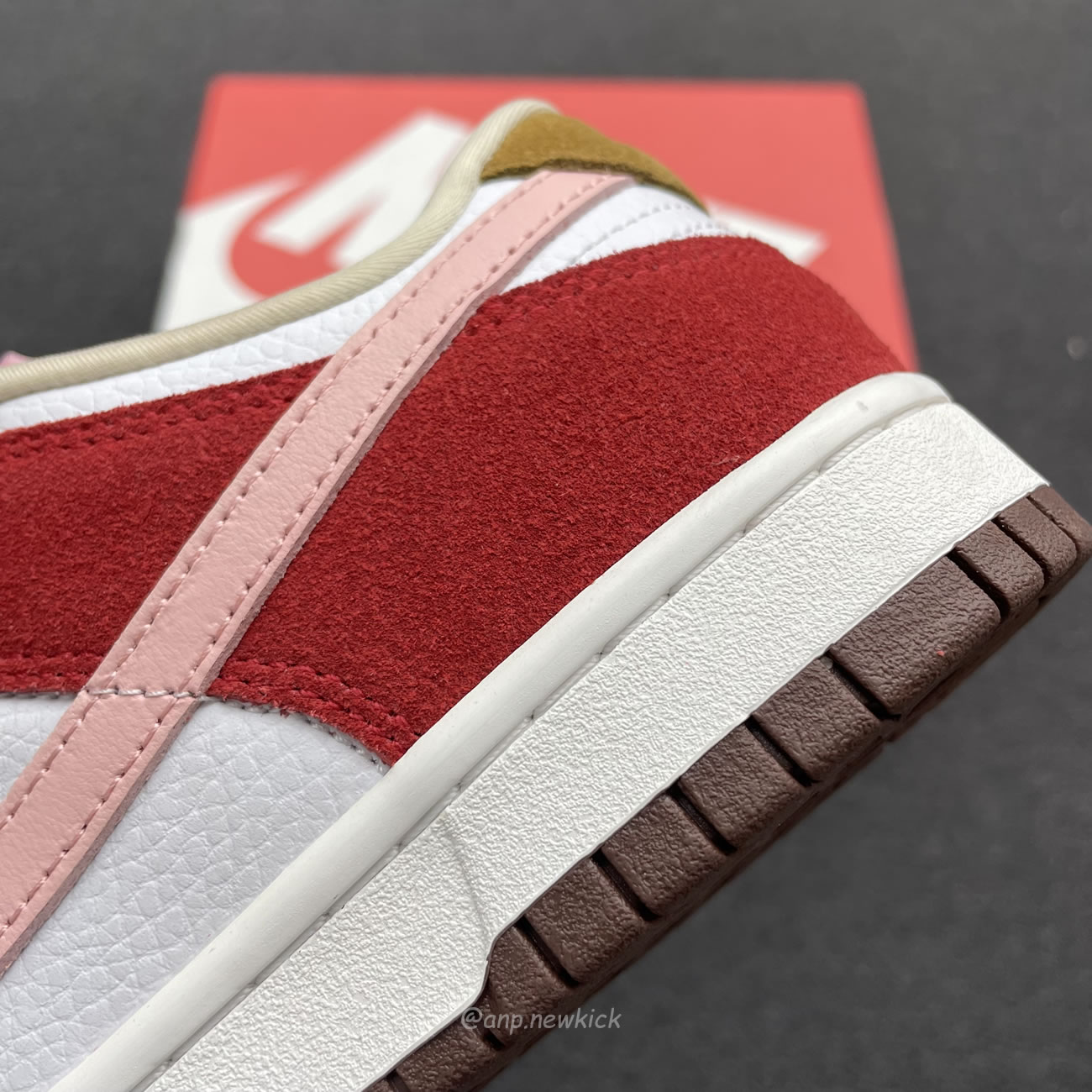 Nike Dunk Low Prm Bacon Womens Fb7910 600 (5) - www.newkick.org Nike Dunk Low Prm Bacon Womens Fb7910 600 (5) - www.newkick.org