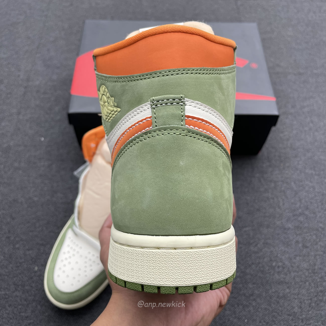 Air Jordan 1 High Og Craft Celadon Fb9934 300 (5) - www.newkick.org Air Jordan 1 High Og Craft Celadon Fb9934 300 (5) - www.newkick.org