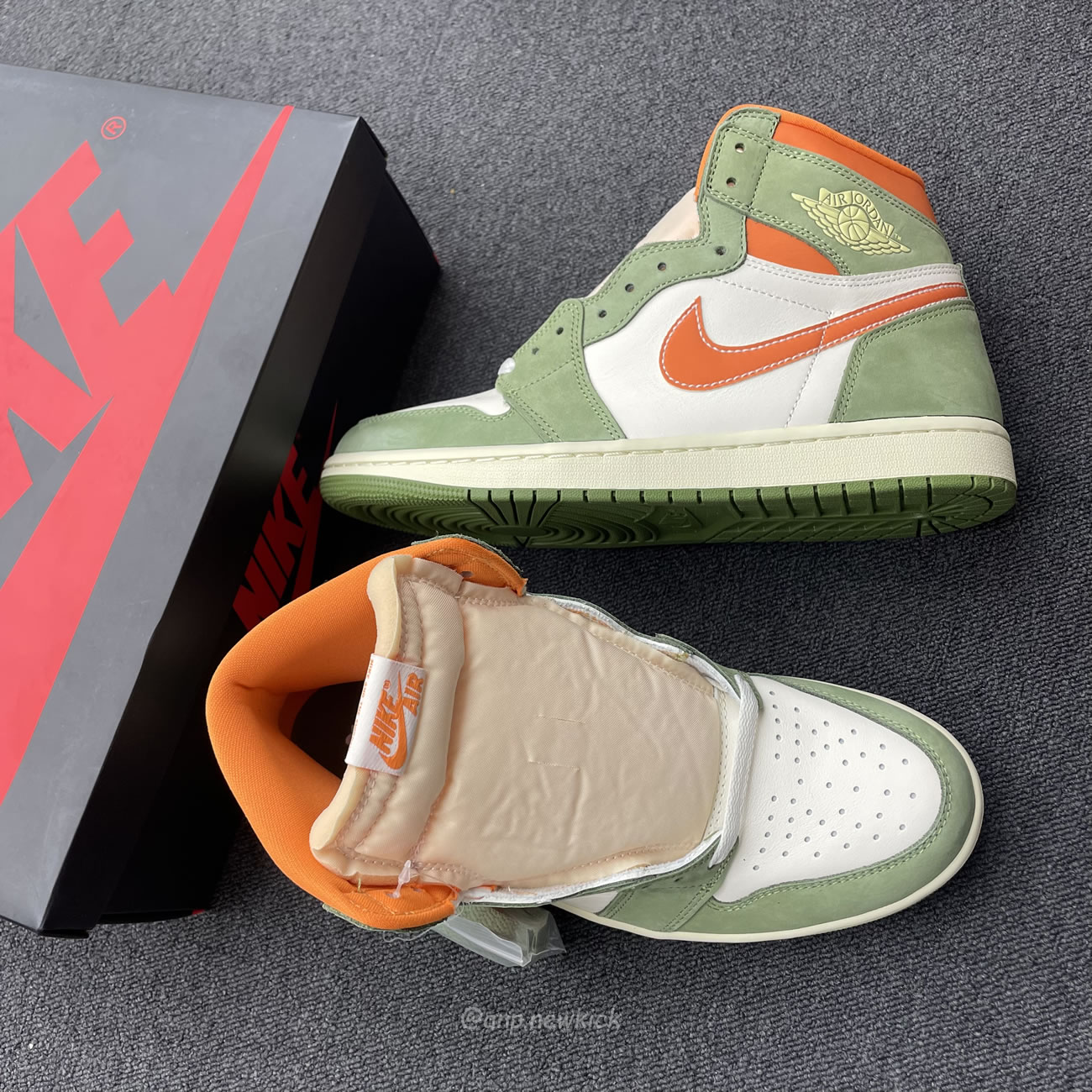 Air Jordan 1 High Og Craft Celadon Fb9934 300 (6) - www.newkick.org Air Jordan 1 High Og Craft Celadon Fb9934 300 (6) - www.newkick.org