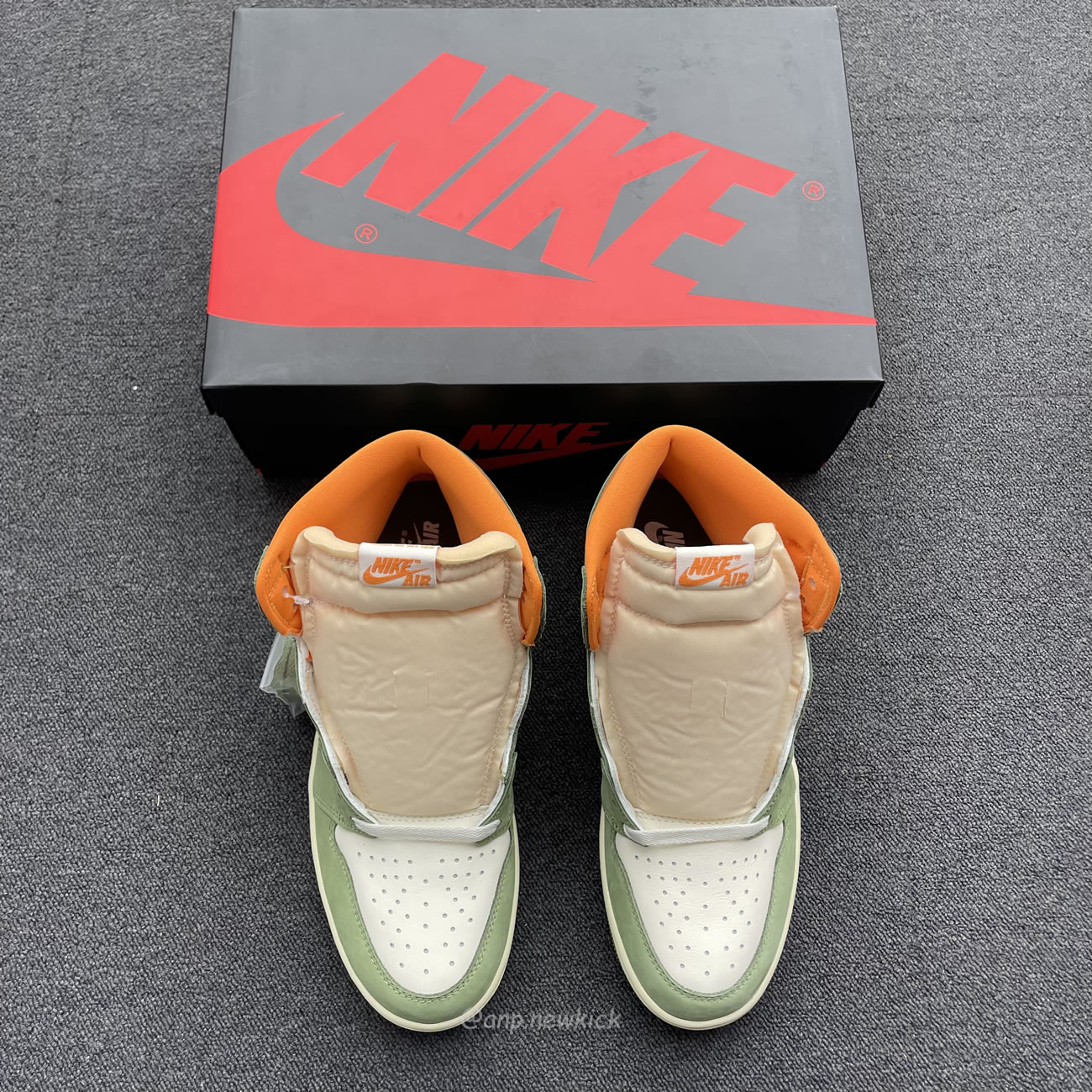 Air Jordan 1 High Og Craft Celadon Fb9934 300 (8) - www.newkick.org Air Jordan 1 High Og Craft Celadon Fb9934 300 (8) - www.newkick.org