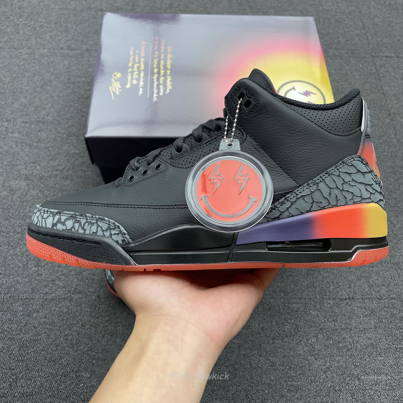 Air Jordan 3 Retro J Balvin Rio Fn0344 001 (11) - www.newkick.org Air Jordan 3 Retro J Balvin Rio Fn0344 001 (11) - www.newkick.org