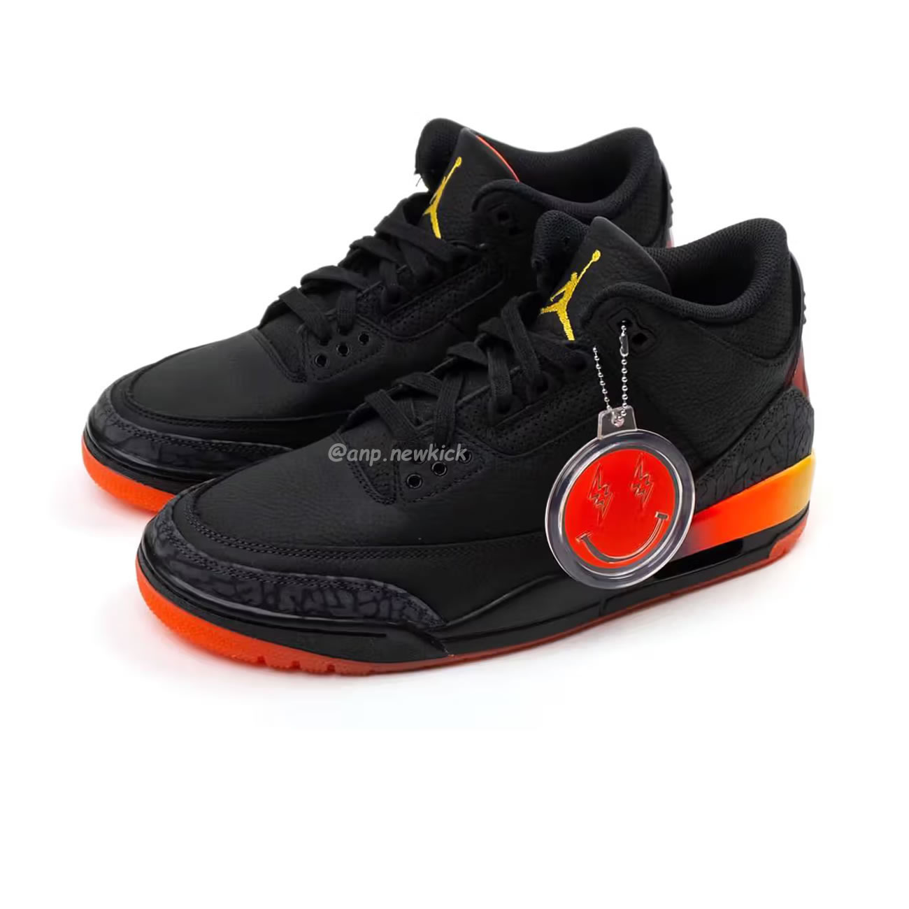Air Jordan 3 Retro J Balvin Rio Fn0344 001 (9) - www.newkick.org Air Jordan 3 Retro J Balvin Rio Fn0344 001 (9) - www.newkick.org