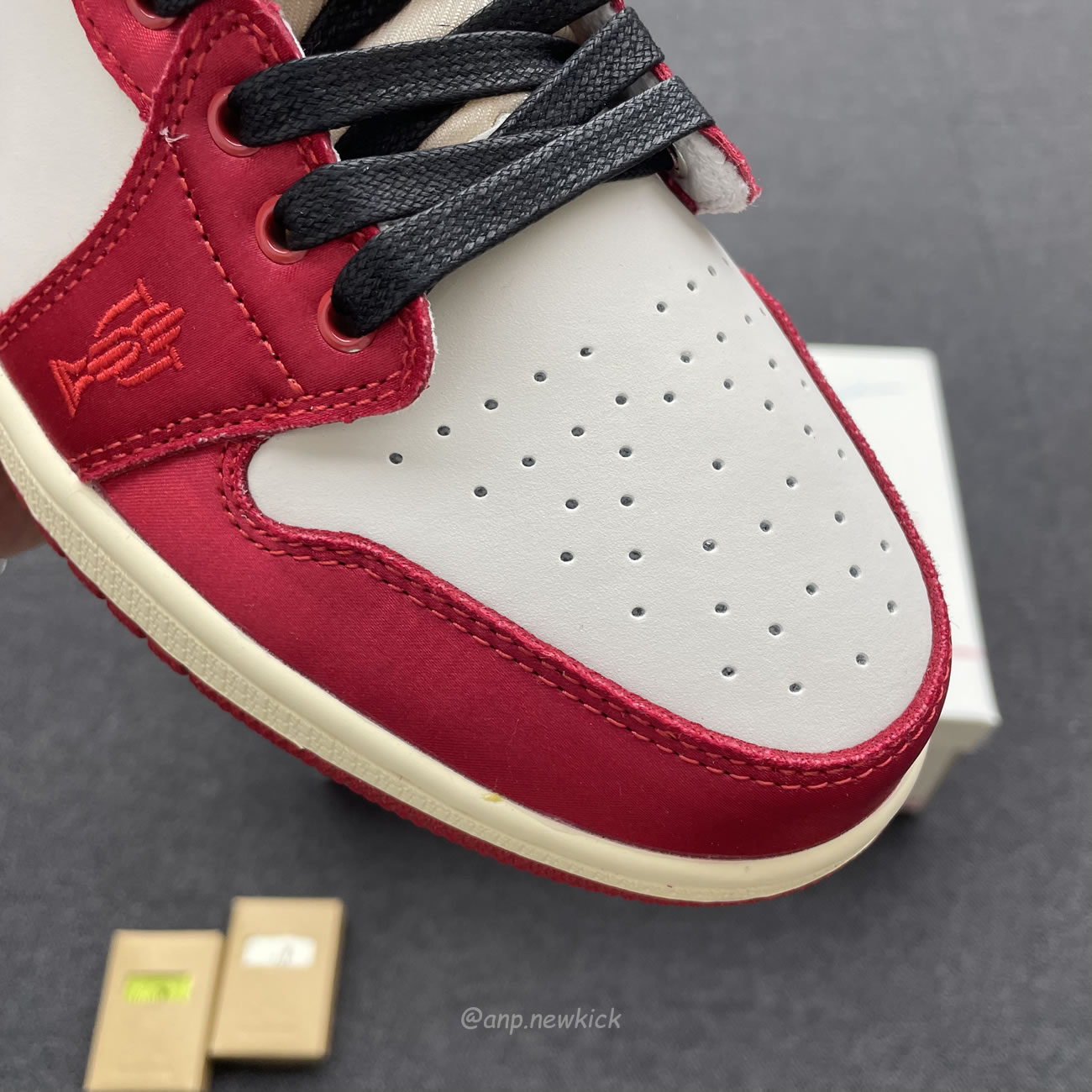 Air Jordan 1 Retro Low Og Trophy Room Away Fn0432 100 (18) - www.newkick.org Air Jordan 1 Retro Low Og Trophy Room Away Fn0432 100 (18) - www.newkick.org