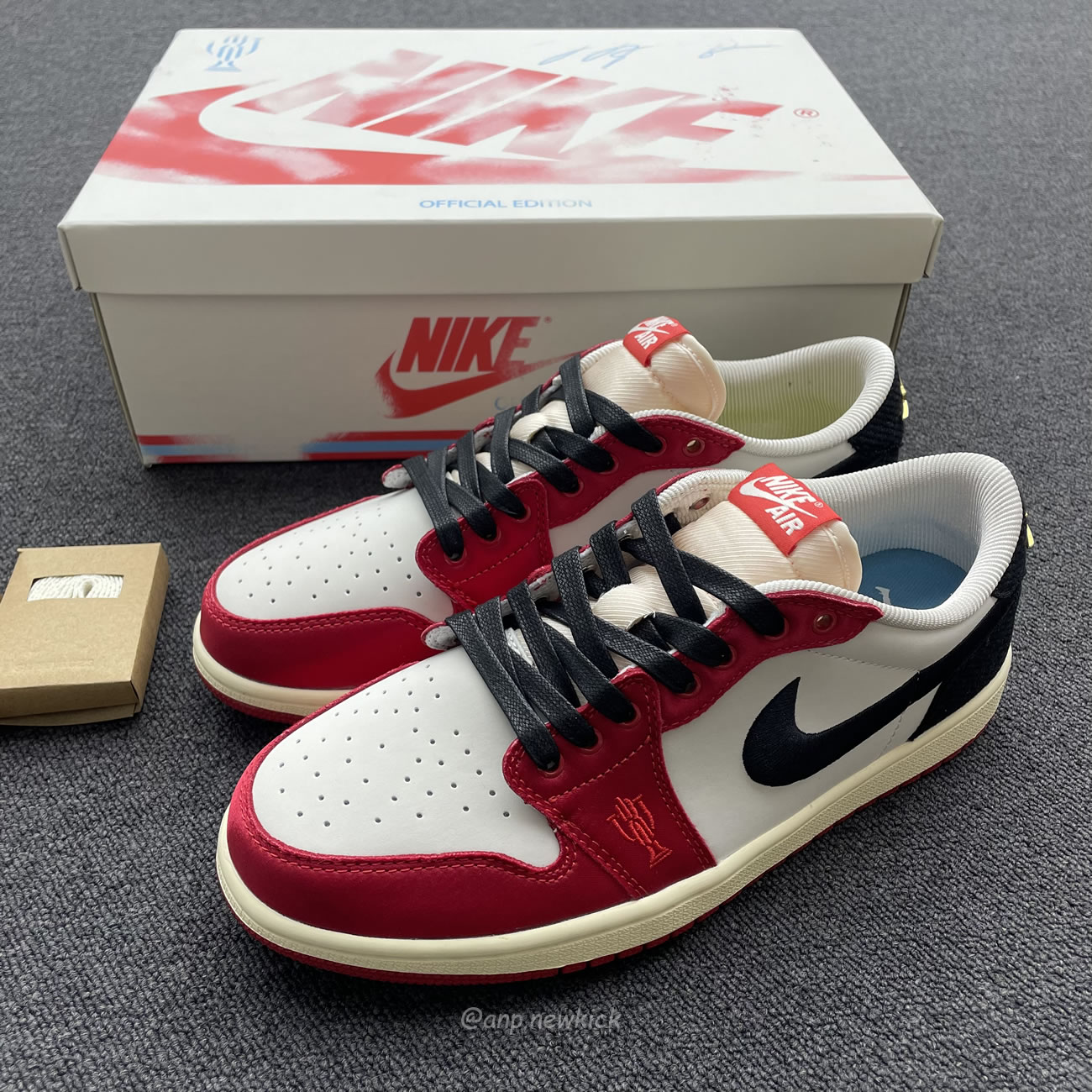 Air Jordan 1 Retro Low Og Trophy Room Away Fn0432 100 (6) - www.newkick.org Air Jordan 1 Retro Low Og Trophy Room Away Fn0432 100 (6) - www.newkick.org