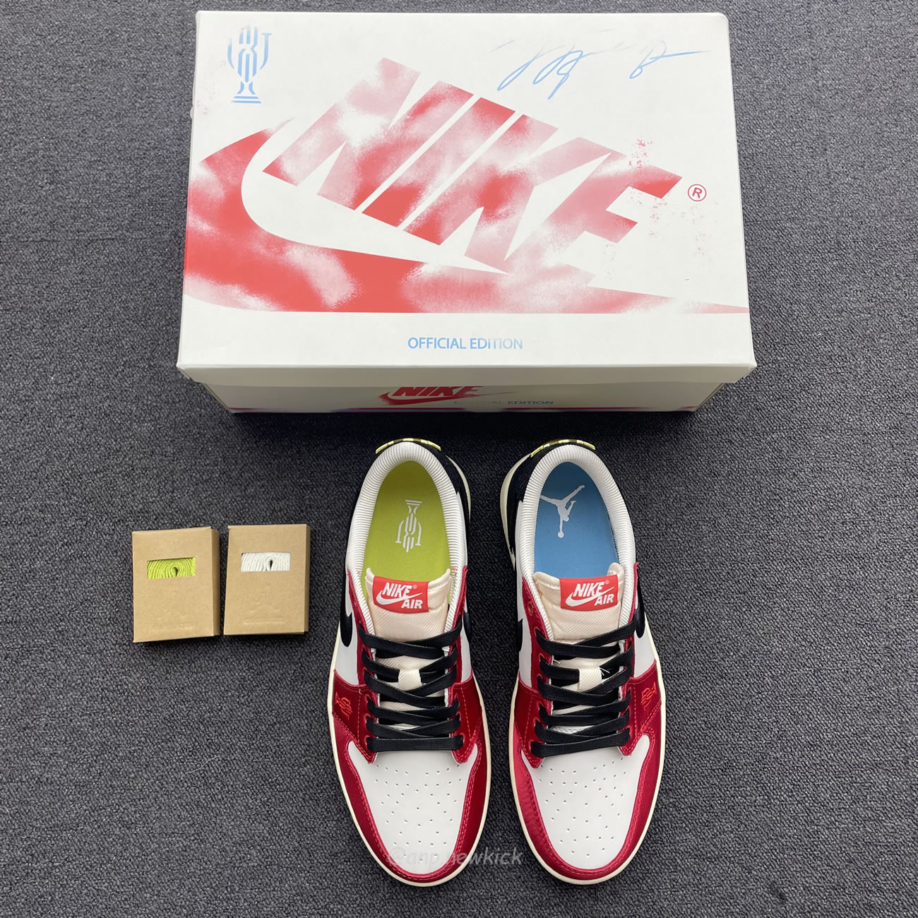 Air Jordan 1 Retro Low Og Trophy Room Away Fn0432 100 (9) - www.newkick.org Air Jordan 1 Retro Low Og Trophy Room Away Fn0432 100 (9) - www.newkick.org