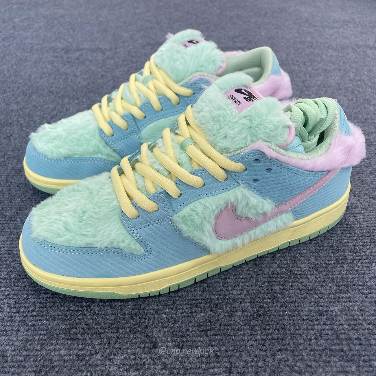 Nike Sb Dunk Low Verdy Visty Fn6040 400 (13) - www.newkick.org Nike Sb Dunk Low Verdy Visty Fn6040 400 (13) - www.newkick.org