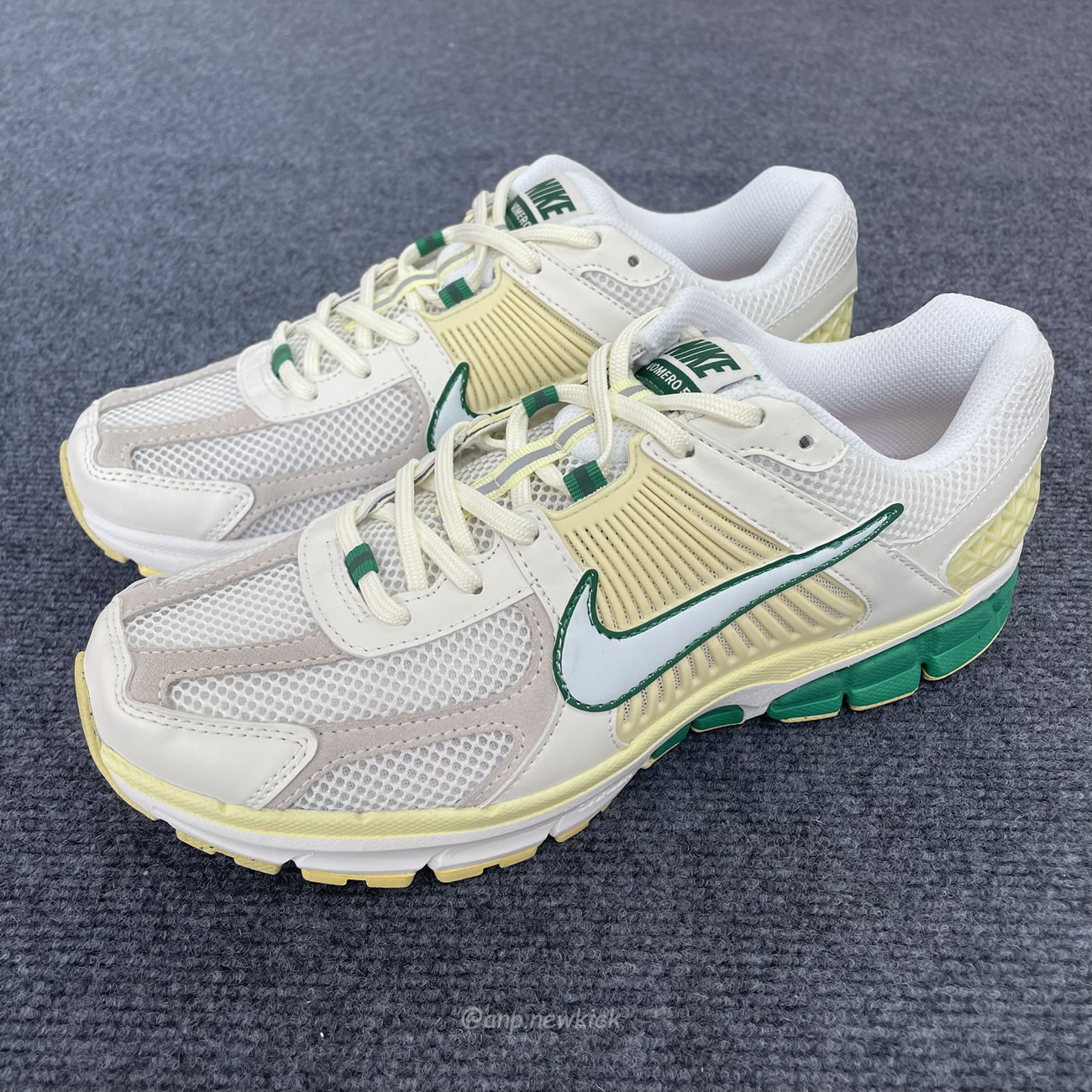 Nike Zoom Vomero 5 Malachite Alabaster Fn8361 100 (6) - www.newkick.org Nike Zoom Vomero 5 Malachite Alabaster Fn8361 100 (6) - www.newkick.org