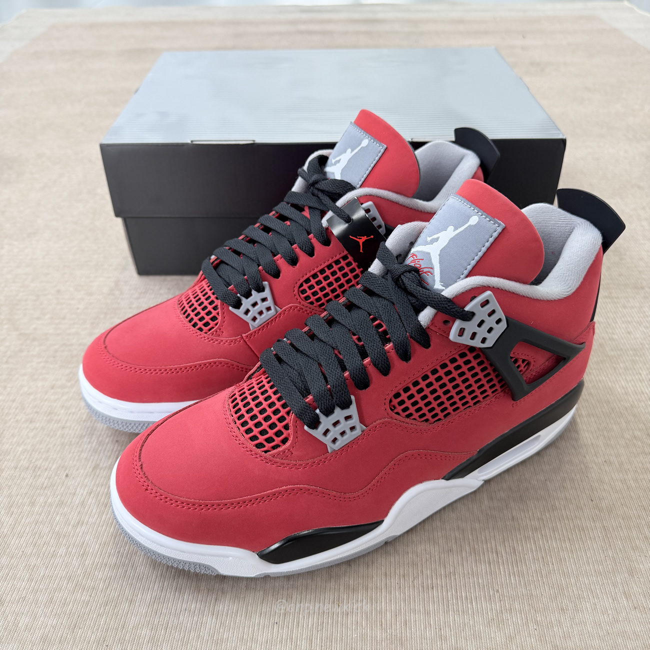 Air Jordan 4 Retro Toro Bravo 2026 Fq8138 600 (8) - www.newkick.org Air Jordan 4 Retro Toro Bravo 2026 Fq8138 600 (8) - www.newkick.org