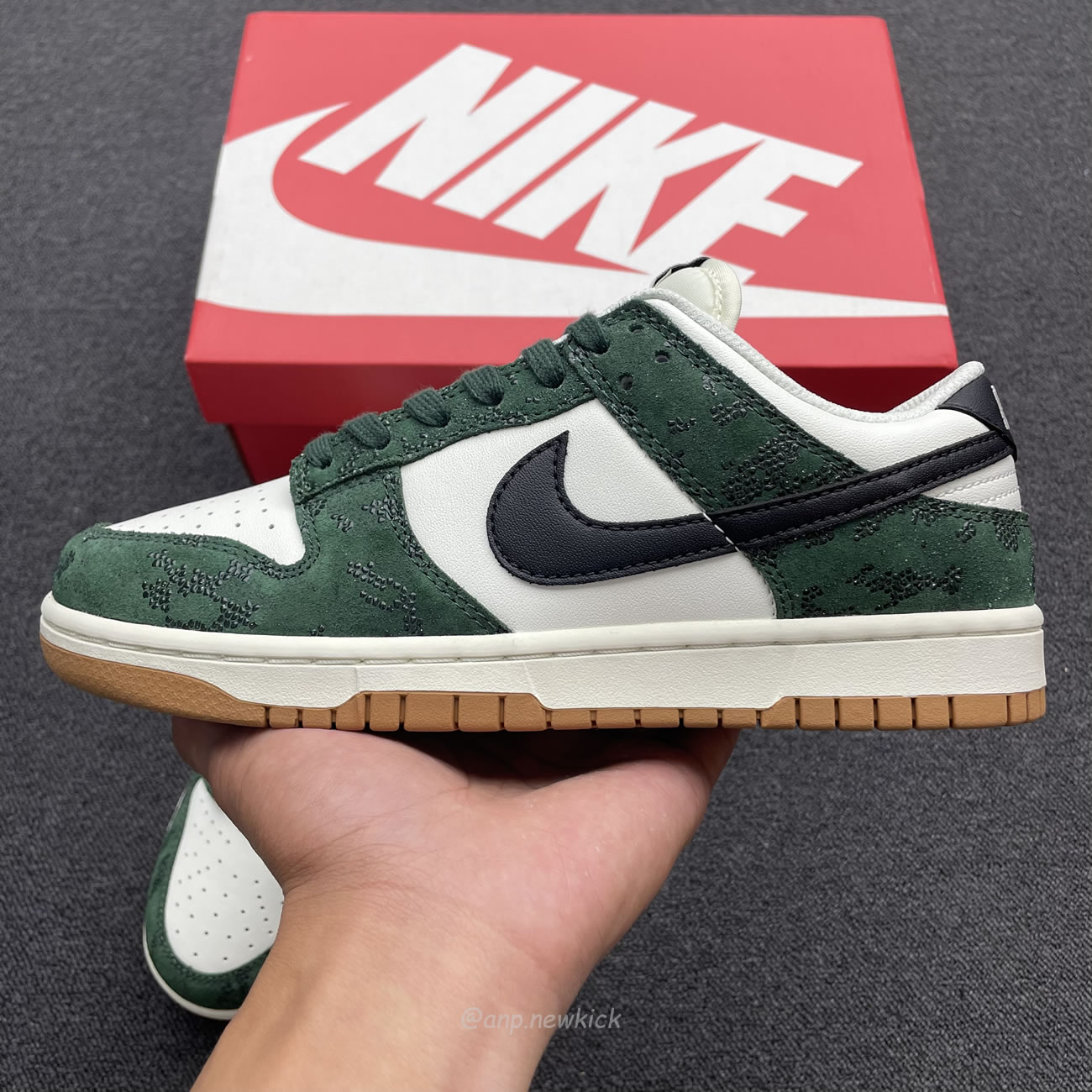 Nike Dunk Low Green Snake Womens Fq8893 397 (13) - www.newkick.org Nike Dunk Low Green Snake Womens Fq8893 397 (13) - www.newkick.org