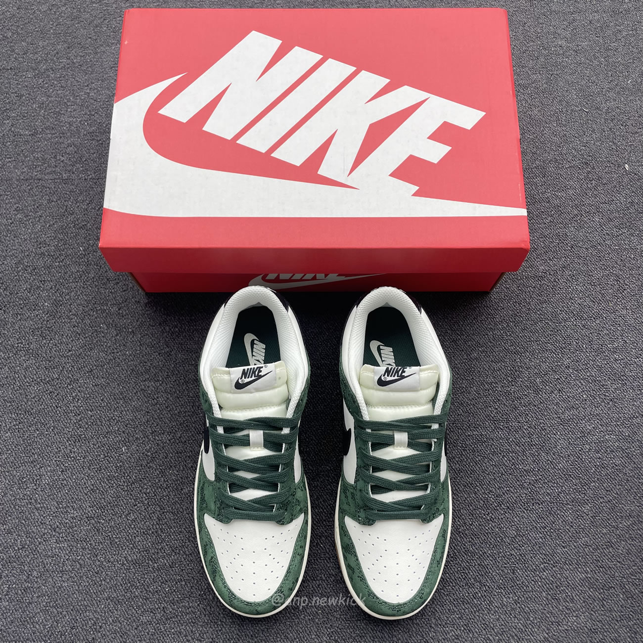 Nike Dunk Low Green Snake Womens Fq8893 397 (4) - www.newkick.org Nike Dunk Low Green Snake Womens Fq8893 397 (4) - www.newkick.org