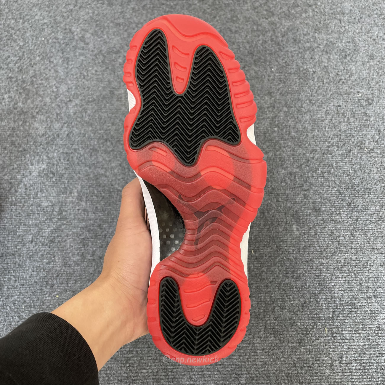 Air Jordan 11 Retro Low Bred Fv5104 006 (12) - www.newkick.org Air Jordan 11 Retro Low Bred Fv5104 006 (12) - www.newkick.org
