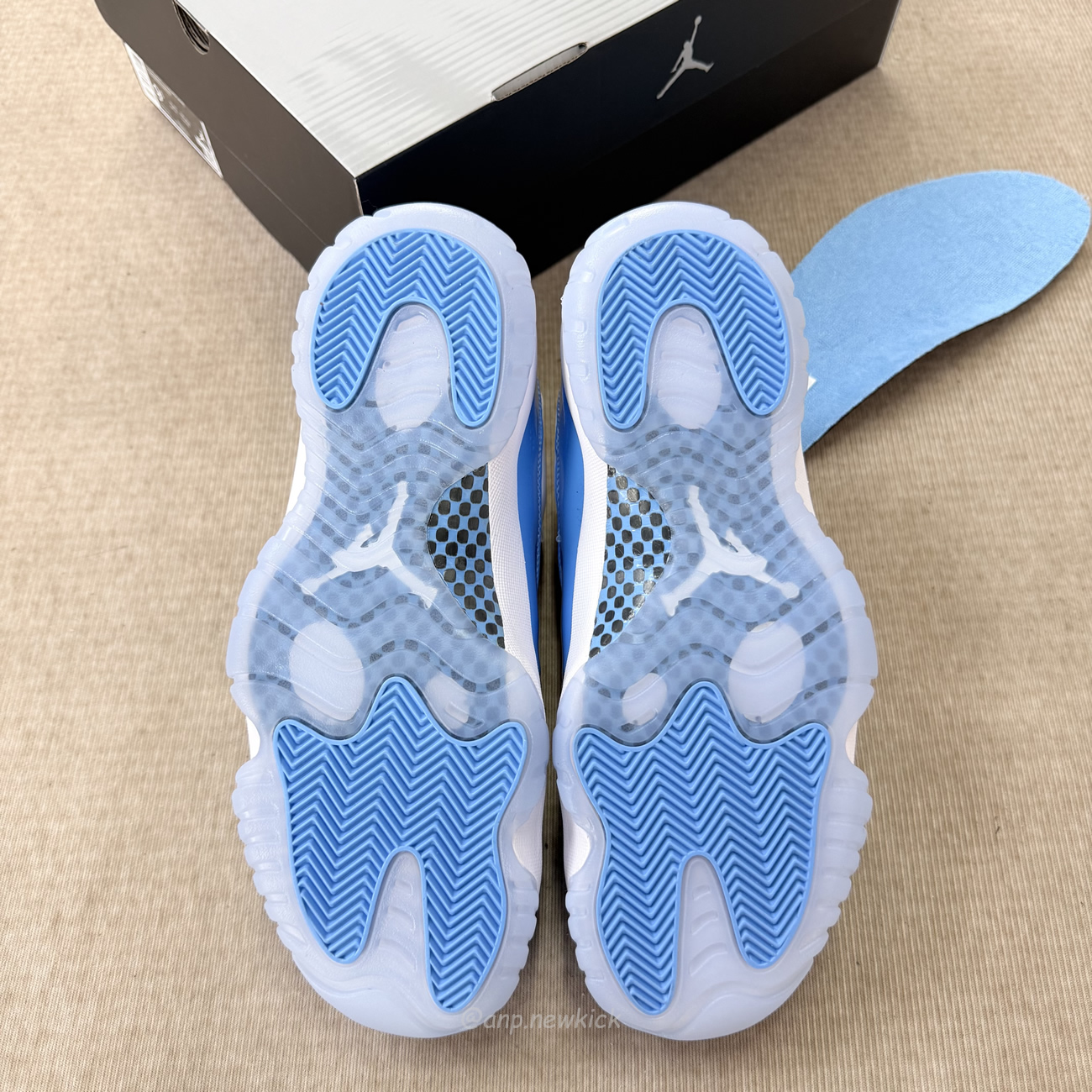 Air Jordan 11 Low University Blue Fv5104 100 (4) - www.newkick.org Air Jordan 11 Low University Blue Fv5104 100 (4) - www.newkick.org