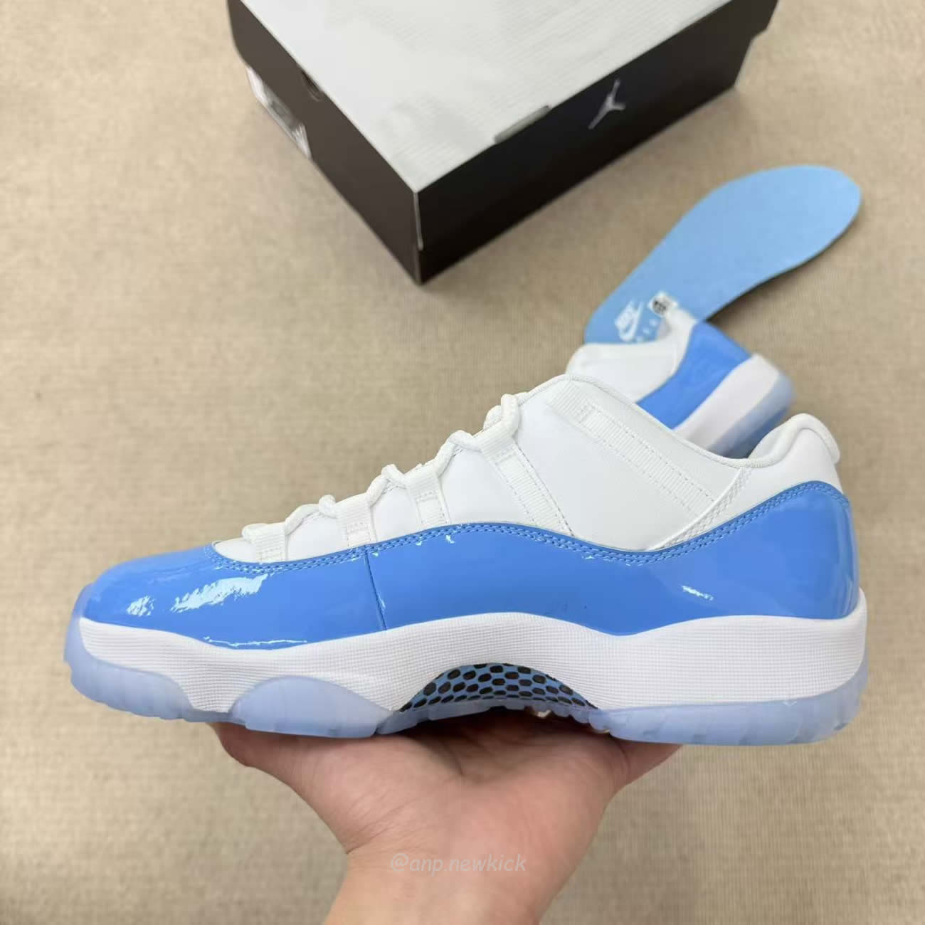 Air Jordan 11 Low University Blue Fv5104 100 (8) - www.newkick.org Air Jordan 11 Low University Blue Fv5104 100 (8) - www.newkick.org